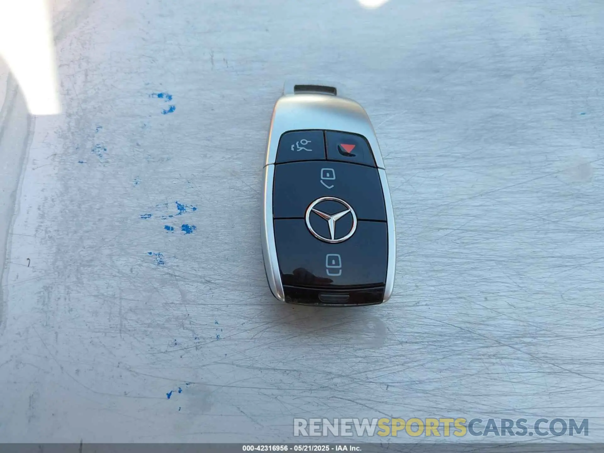 11 fotografías del automóvil dañado WDDUG8DB6KA480426 MERCEDES-BENZ S 560 2019