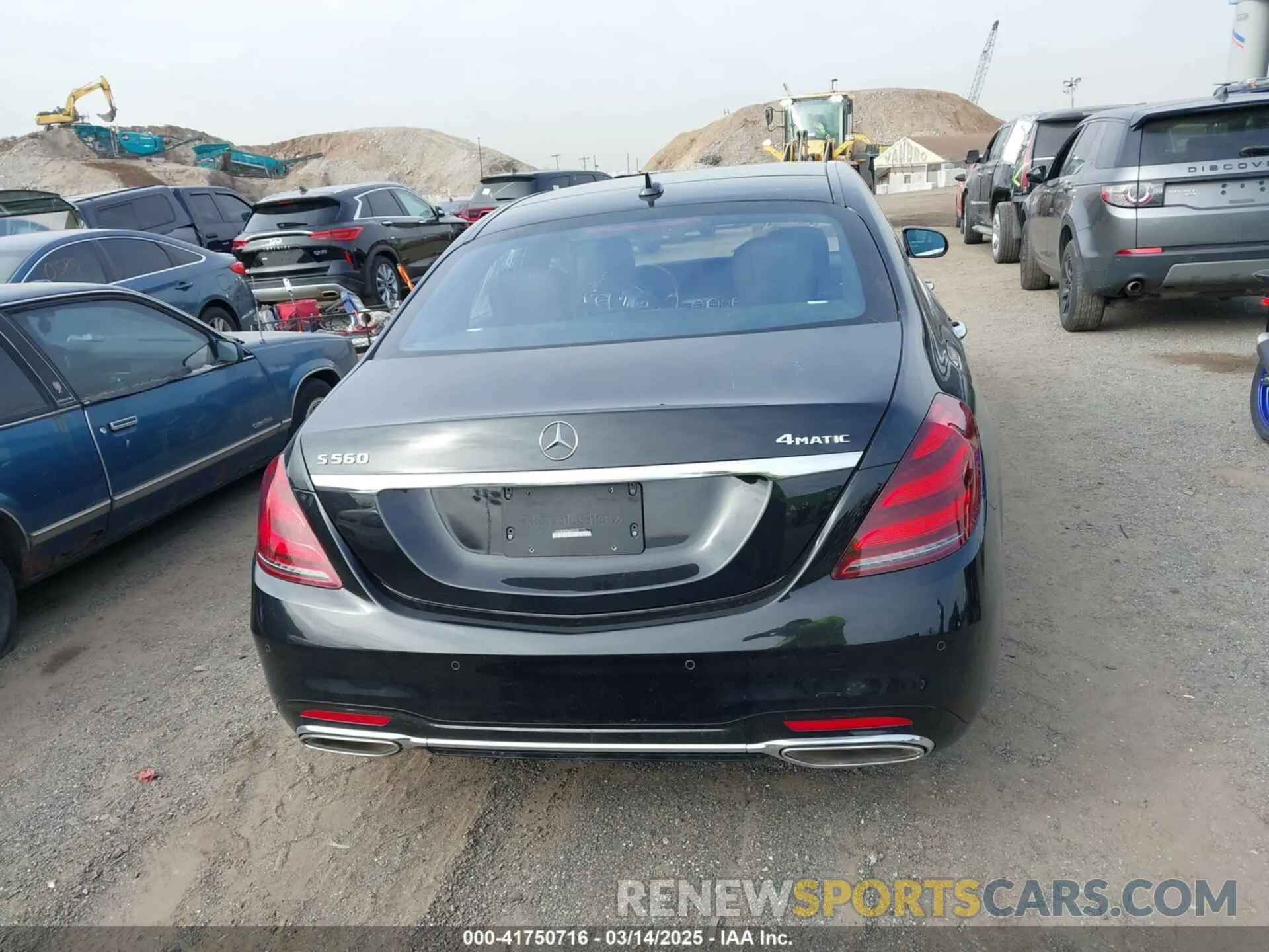16 fotografías del automóvil dañado WDDUG8GB1KA430335 MERCEDES-BENZ S 560 2019