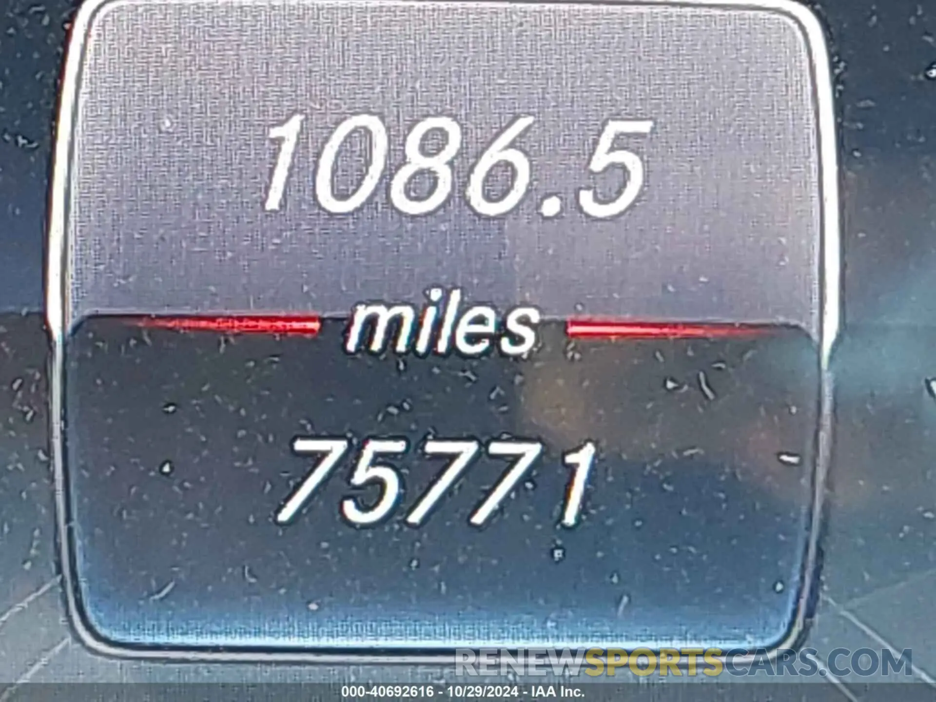 16 fotografías del automóvil dañado WDDUG8GB1KA444168 MERCEDES-BENZ S 560 2019