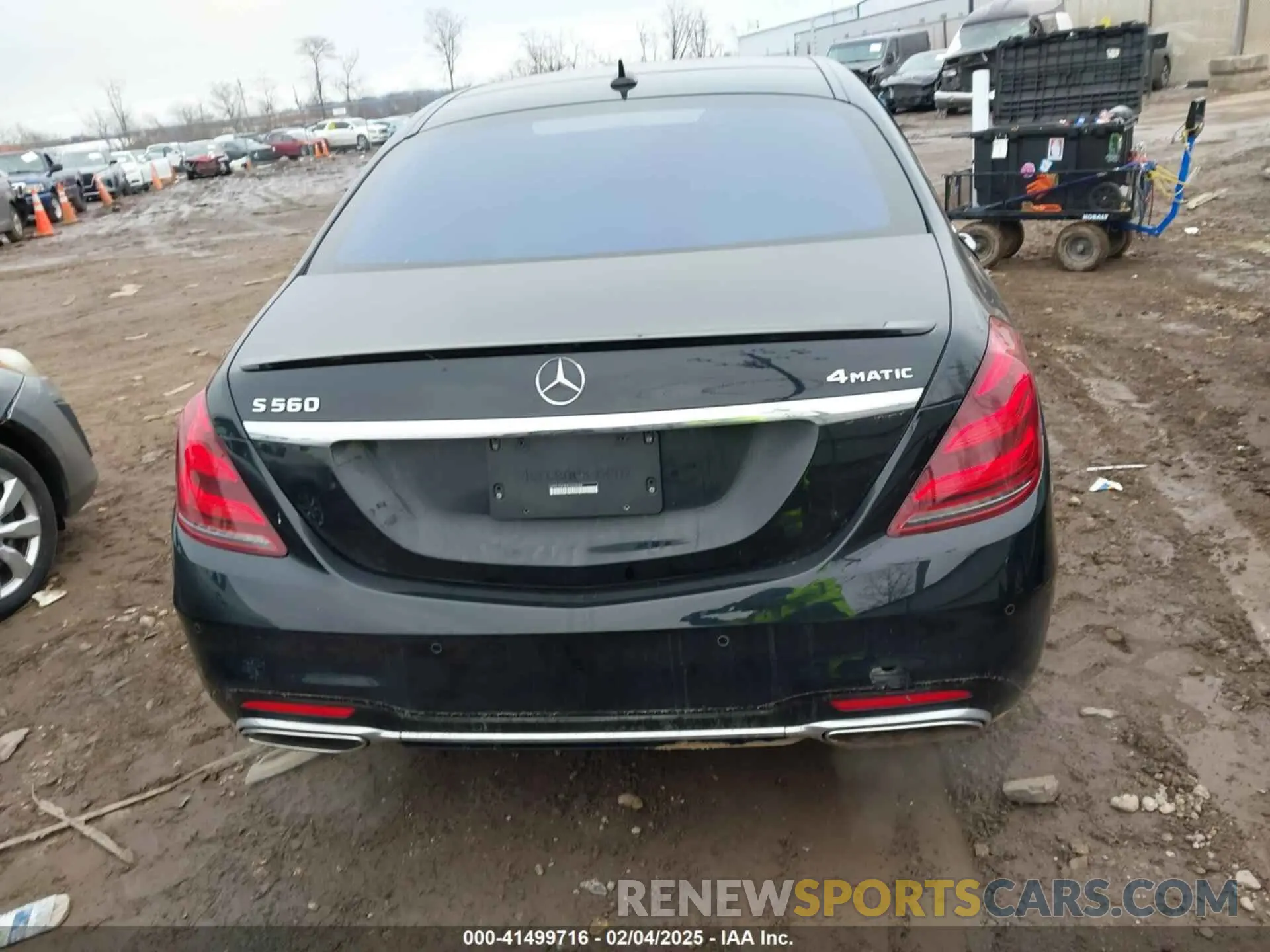 16 fotografías del automóvil dañado WDDUG8GB9KA429594 MERCEDES-BENZ S 560 2019