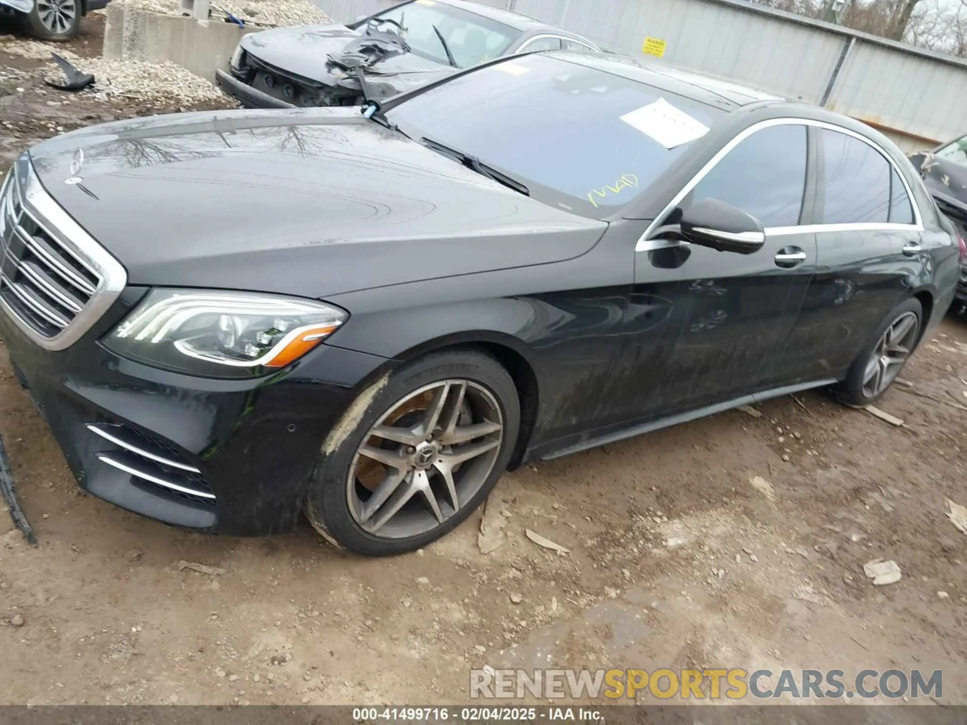 2 fotografías del automóvil dañado WDDUG8GB9KA429594 MERCEDES-BENZ S 560 2019