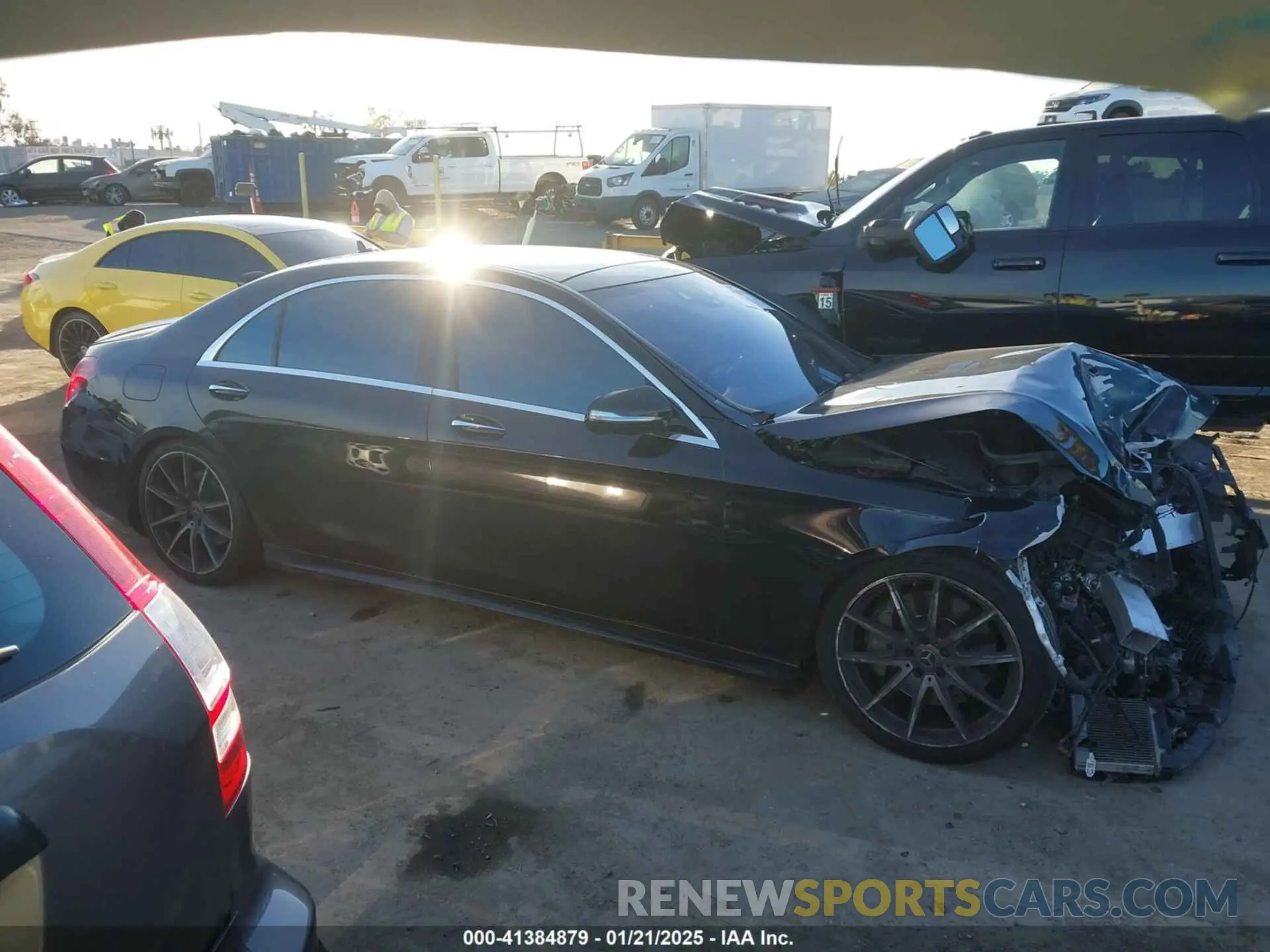 14 fotografías del automóvil dañado W1KUG8DBXLA558949 MERCEDES-BENZ S 560 2020