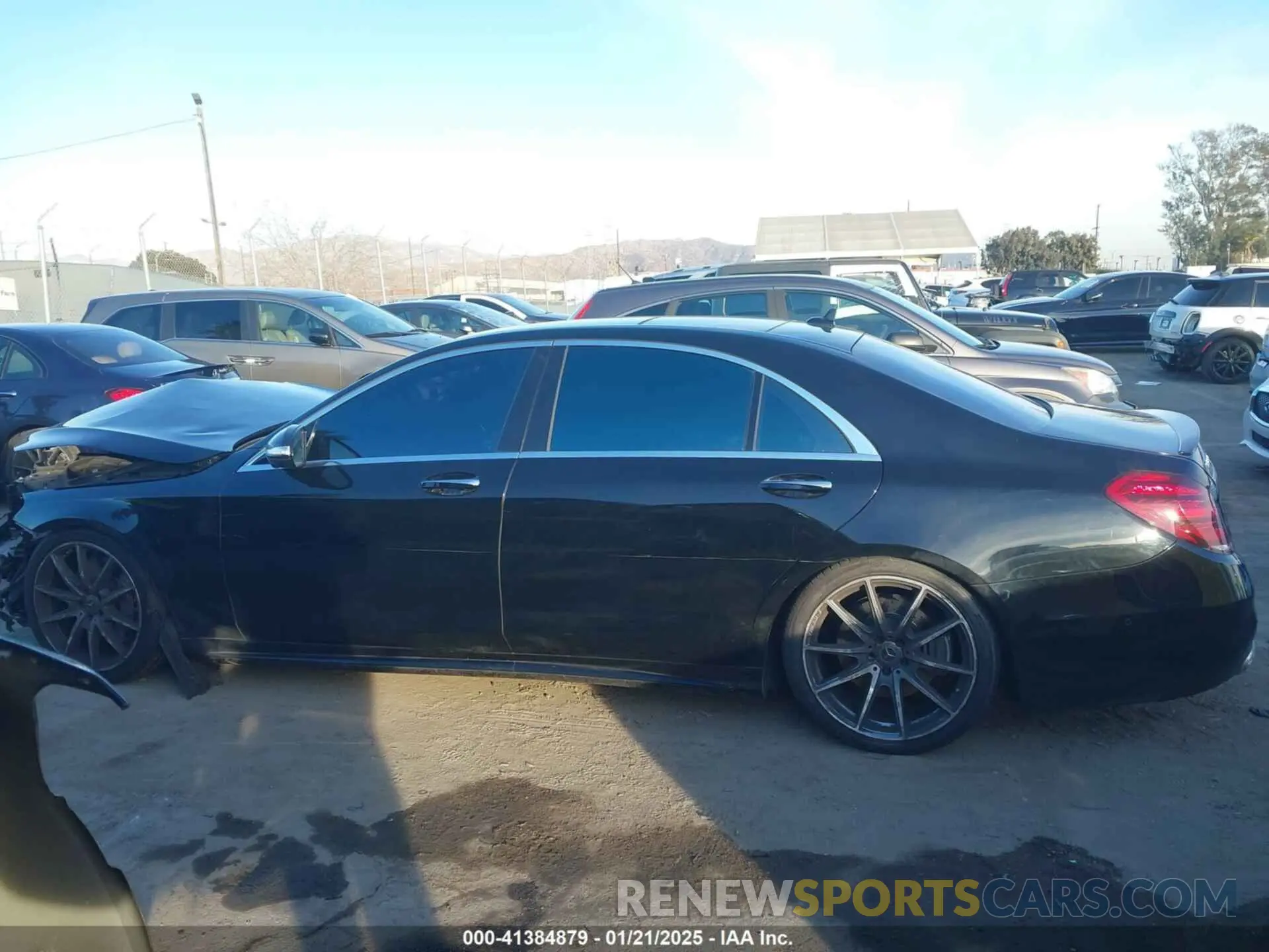 15 fotografías del automóvil dañado W1KUG8DBXLA558949 MERCEDES-BENZ S 560 2020