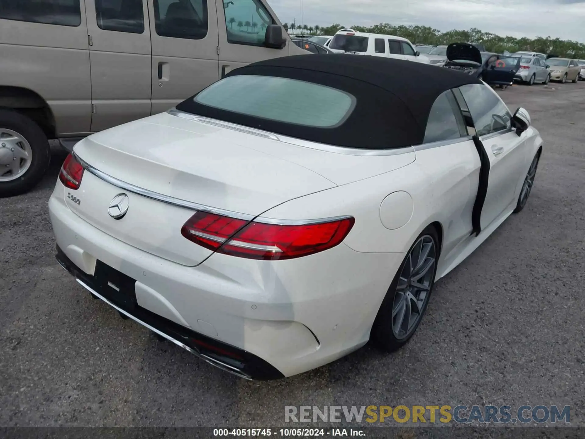 4 fotografías del automóvil dañado W1KXK8DB4LA050049 MERCEDES-BENZ S 560 2020