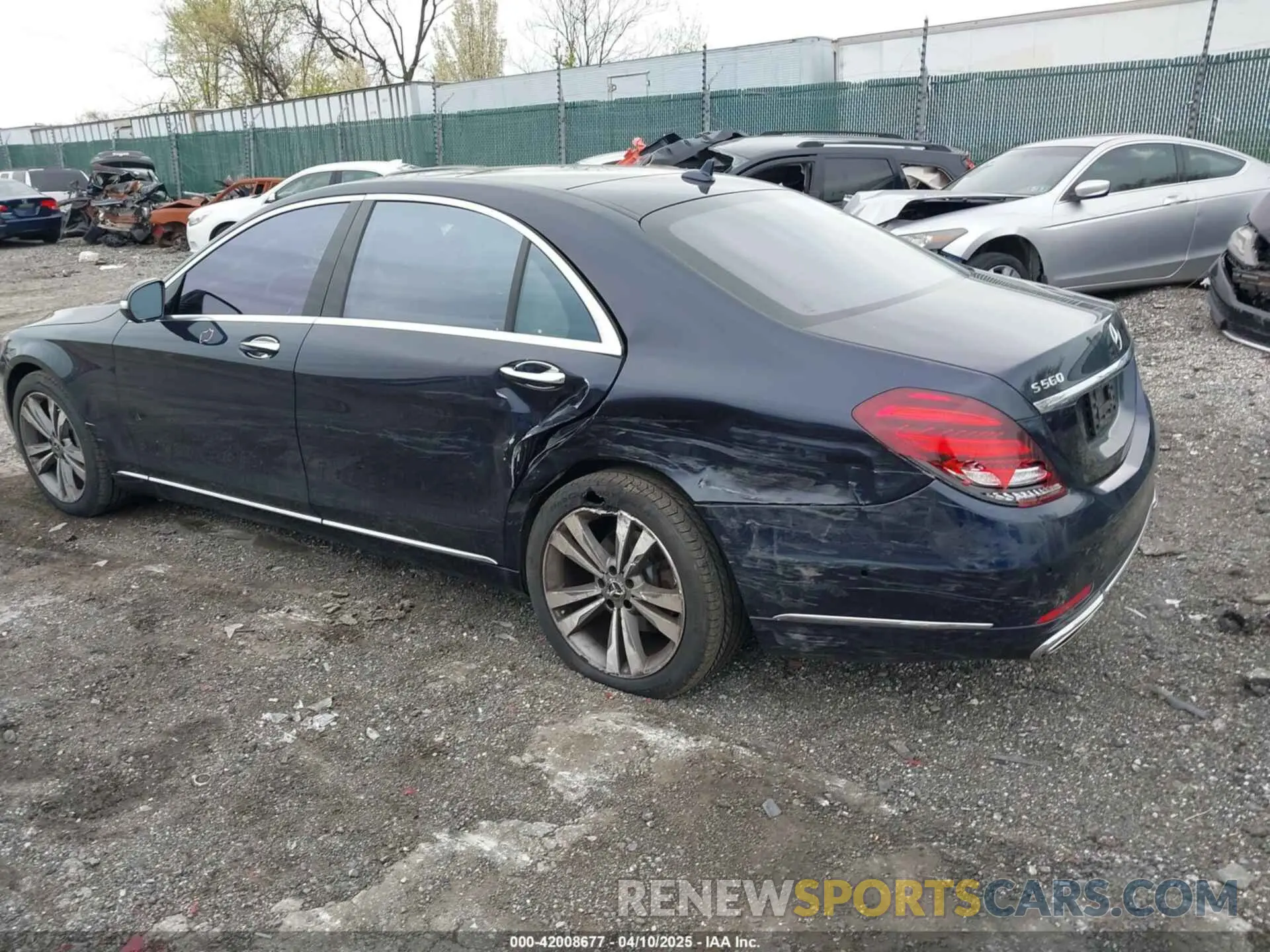 3 fotografías del automóvil dañado WDDUG8GB3LA517882 MERCEDES-BENZ S 560 2020