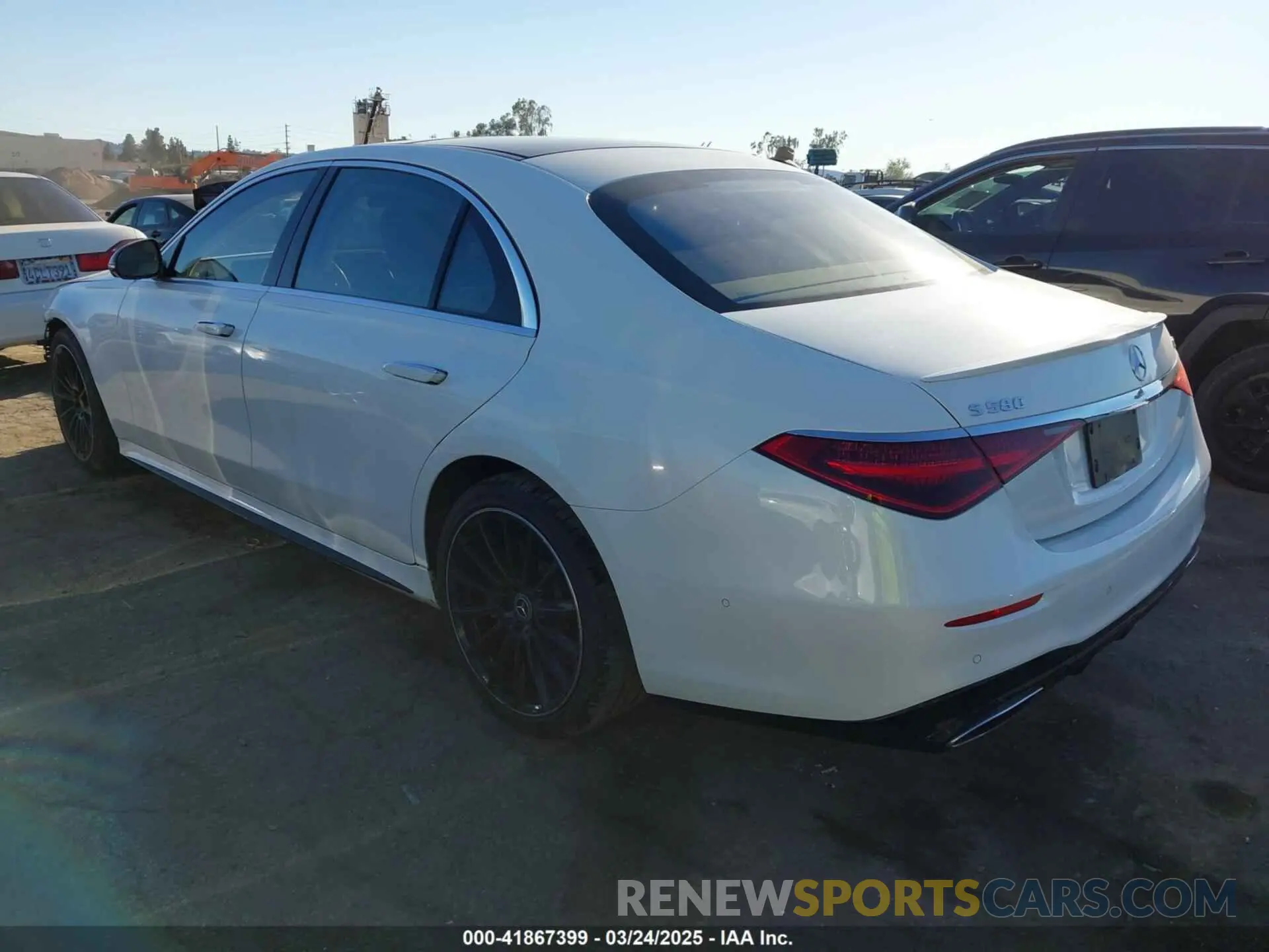 3 fotografías del automóvil dañado W1K6G7GB7NA155903 MERCEDES-BENZ S 580 2022