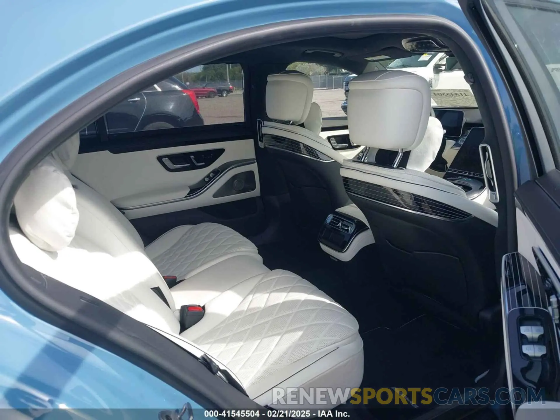 8 fotografías del automóvil dañado W1K6G7GB6PA204835 MERCEDES-BENZ S 580 2023