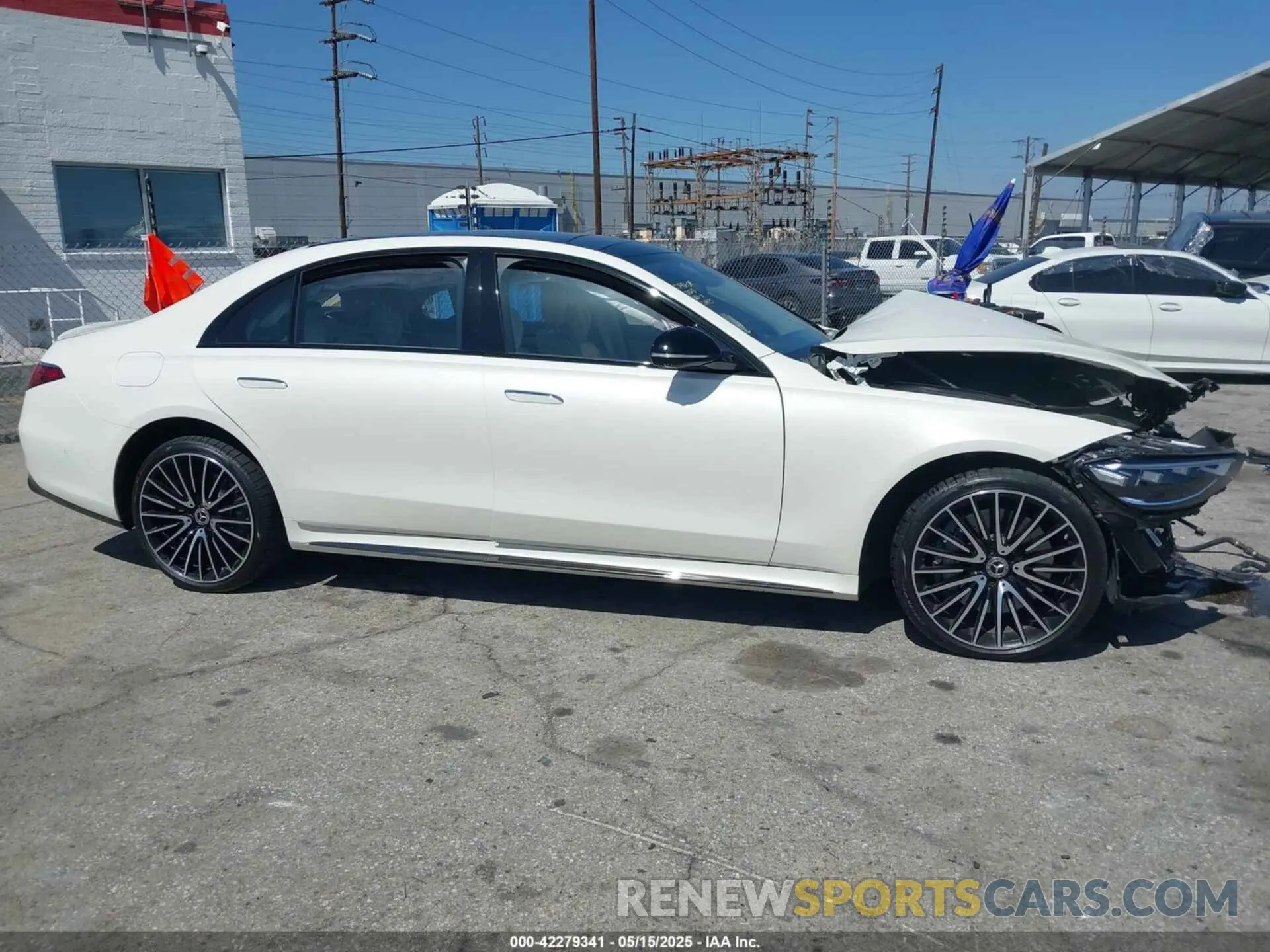 14 fotografías del automóvil dañado W1K6G7GB6PA235373 MERCEDES-BENZ S 580 2023