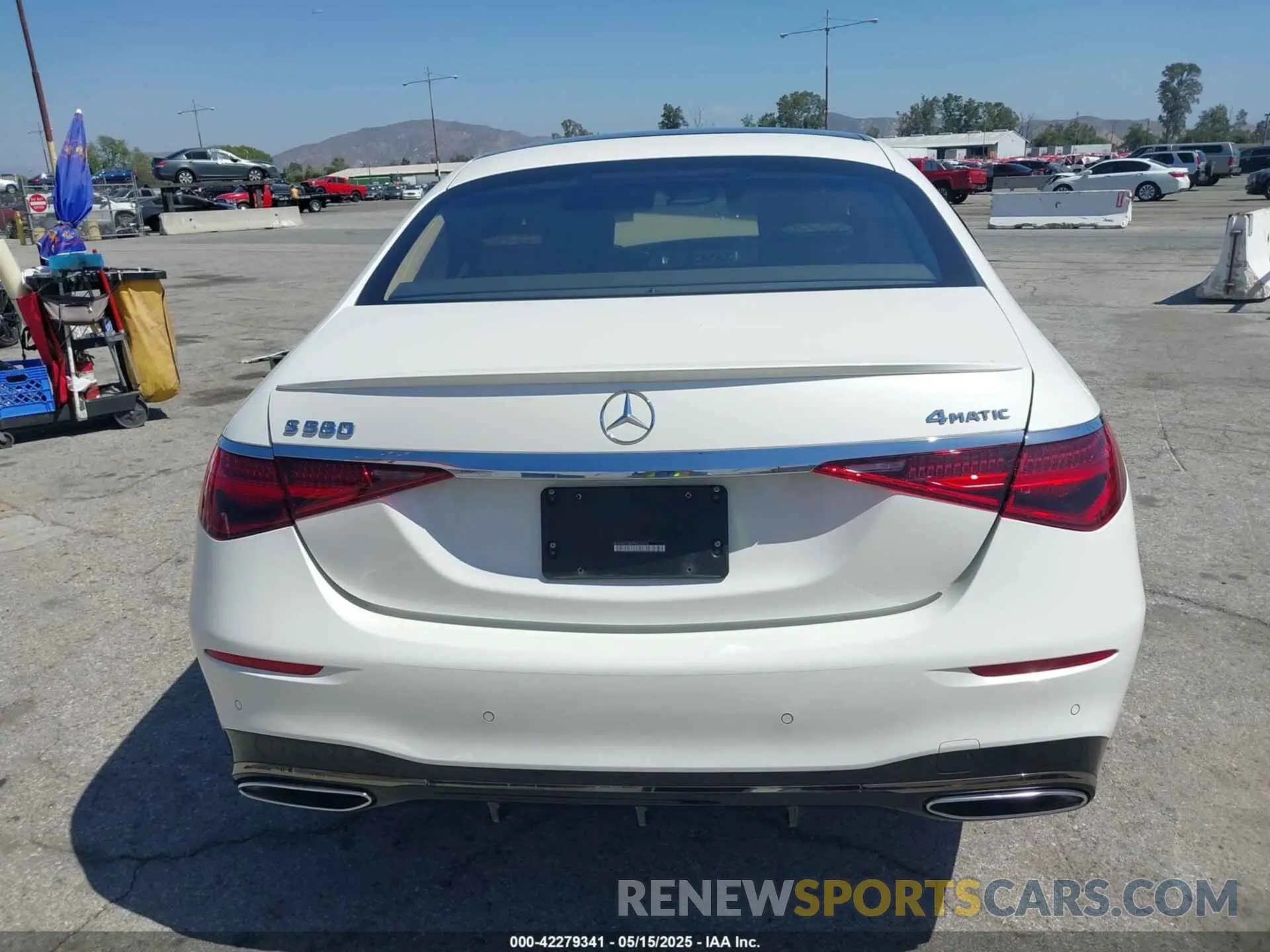 17 fotografías del automóvil dañado W1K6G7GB6PA235373 MERCEDES-BENZ S 580 2023