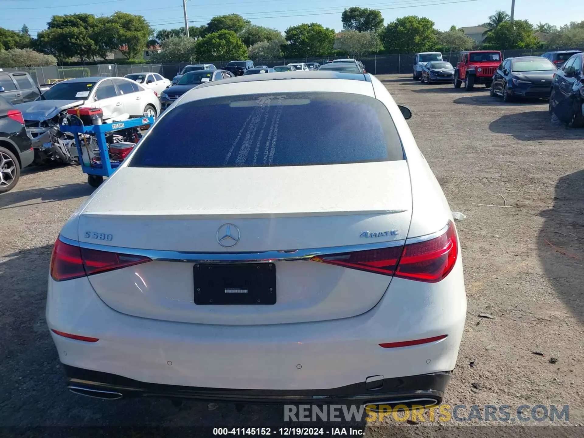 16 fotografías del automóvil dañado W1K6G7GB7PA234863 MERCEDES-BENZ S 580 2023
