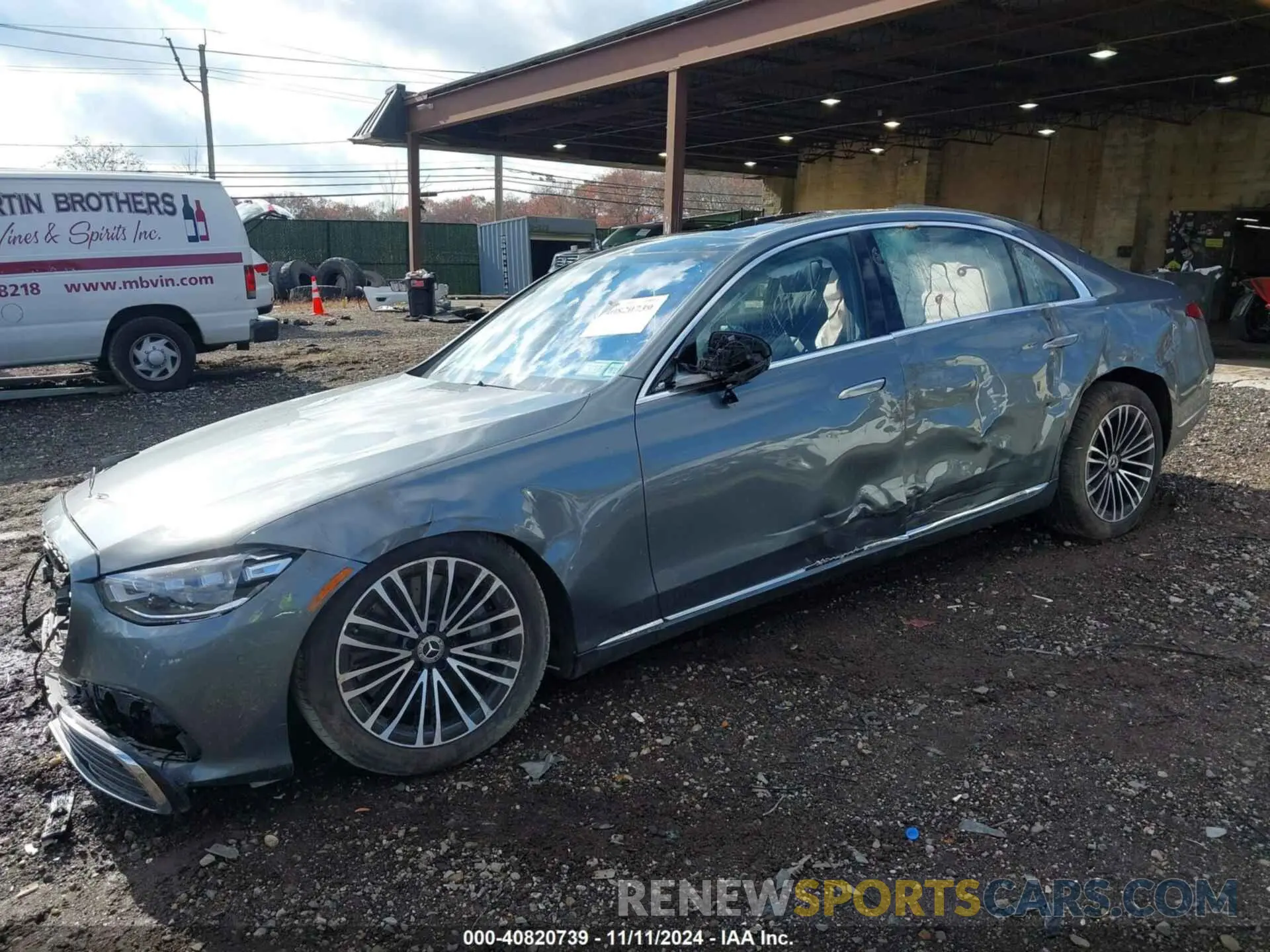 2 fotografías del automóvil dañado W1K6G7GB2RA284766 MERCEDES-BENZ S 580 2024