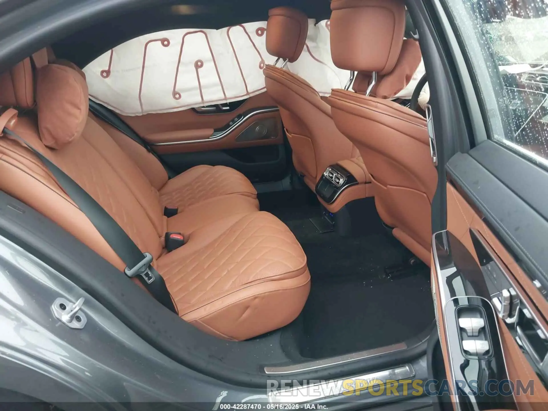 8 fotografías del automóvil dañado W1K6G7GBXRA269738 MERCEDES-BENZ S 580 2024