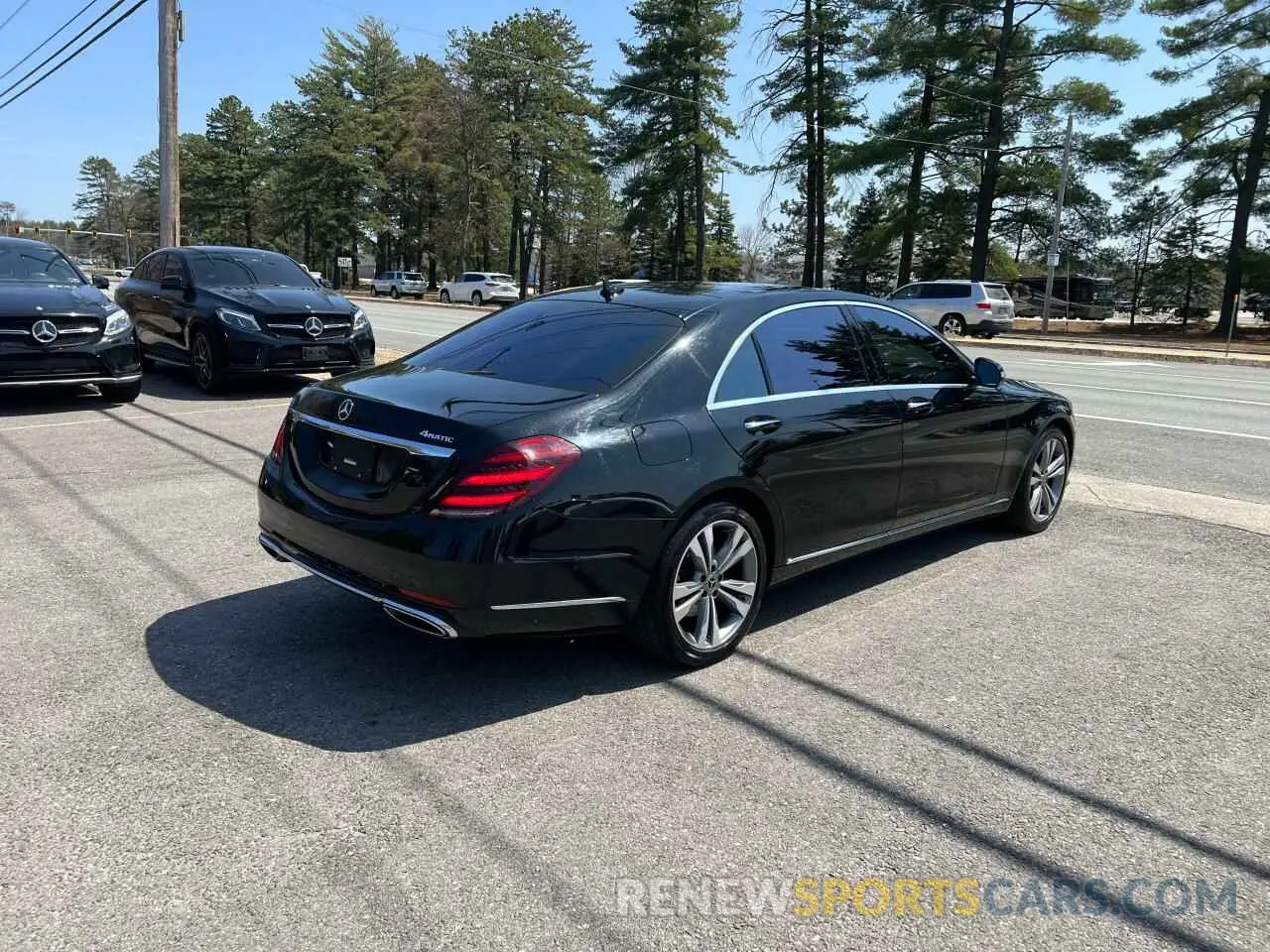 4 fotografías del automóvil dañado WDDUG6EB0KA482742 MERCEDES-BENZ S-CLASS 2019