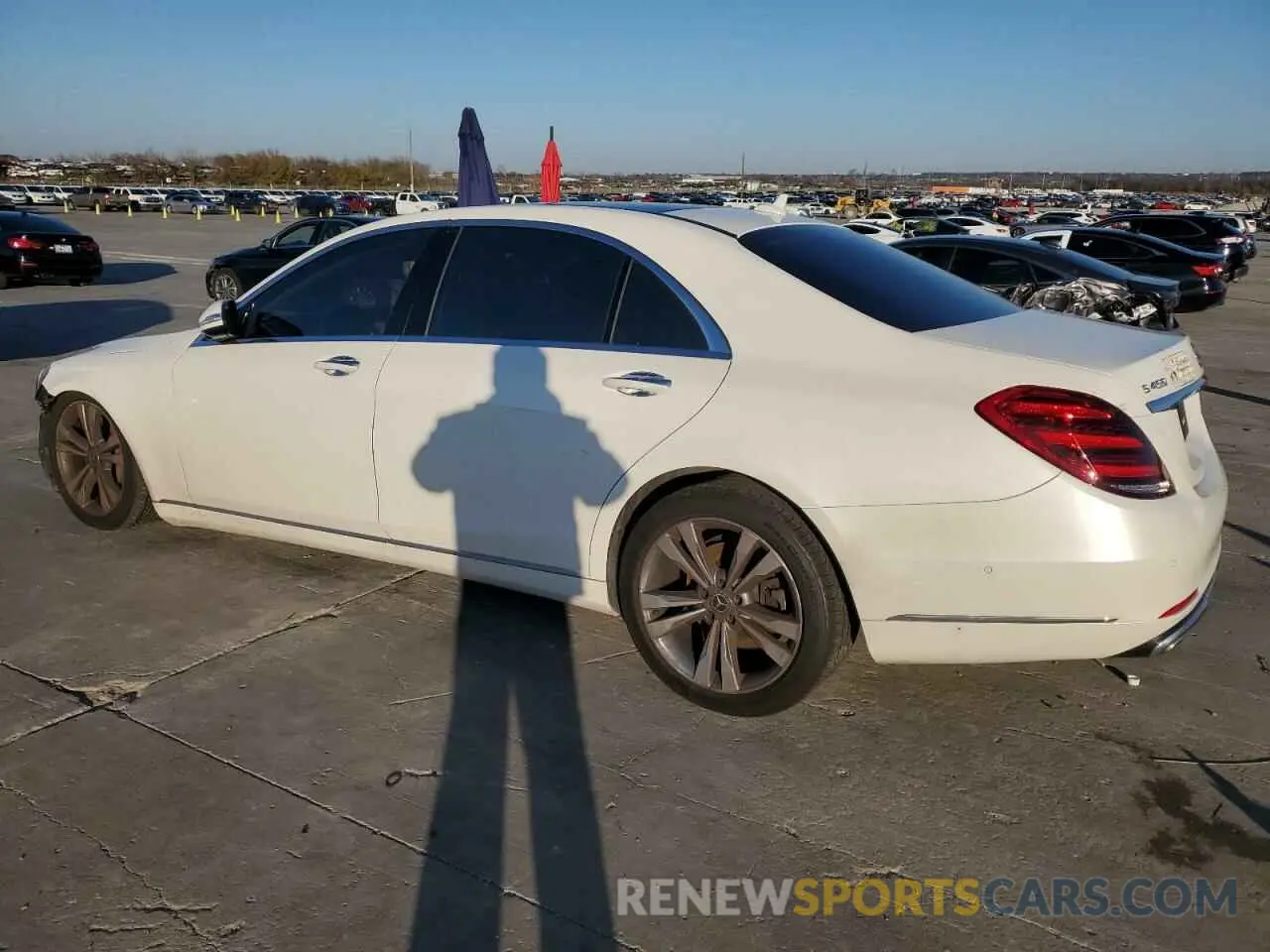 2 fotografías del automóvil dañado WDDUG6GB8KA475762 MERCEDES-BENZ S-CLASS 2019
