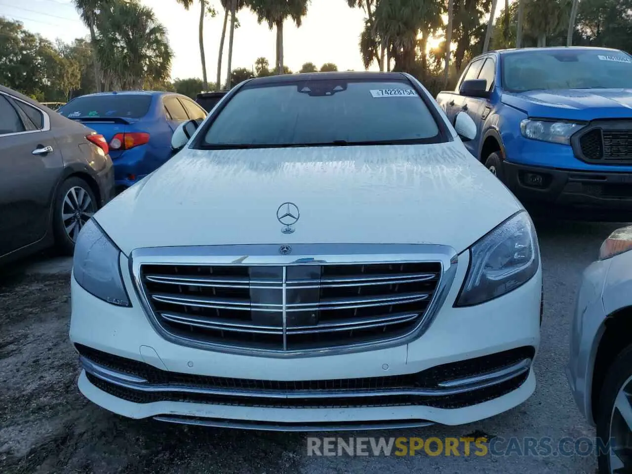 5 fotografías del automóvil dañado WDDUG6GBXKA483796 MERCEDES-BENZ S-CLASS 2019