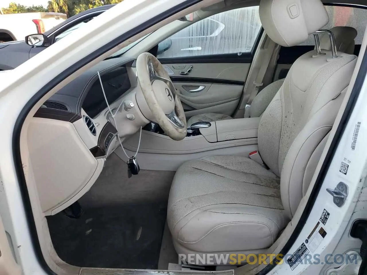 7 fotografías del automóvil dañado WDDUG6GBXKA483796 MERCEDES-BENZ S-CLASS 2019