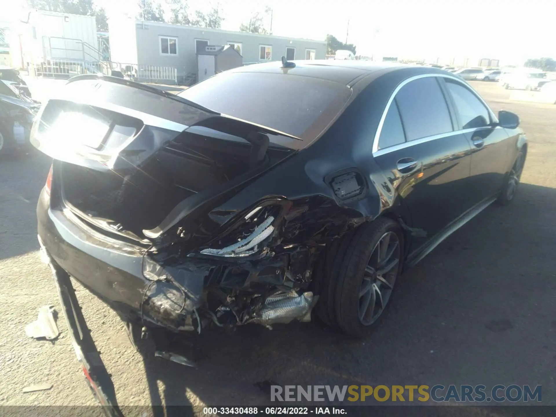 4 fotografías del automóvil dañado WDDUG8DB9KA486317 MERCEDES-BENZ S-CLASS 2019
