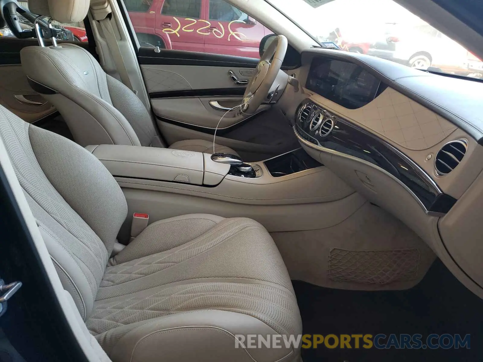 5 fotografías del automóvil dañado WDDUG8JB1KA464882 MERCEDES-BENZ S-CLASS 2019