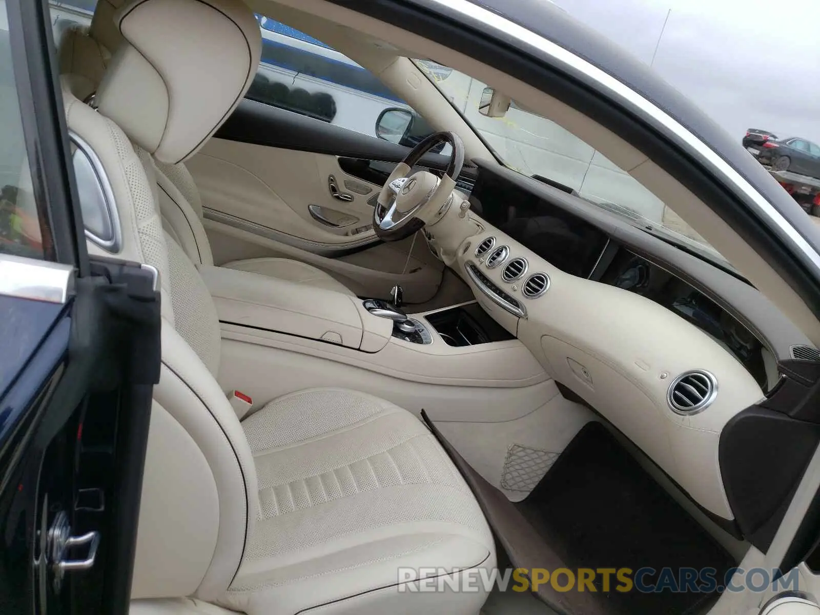 5 fotografías del automóvil dañado WDDXJ8GB3KA037693 MERCEDES-BENZ S CLASS 2019