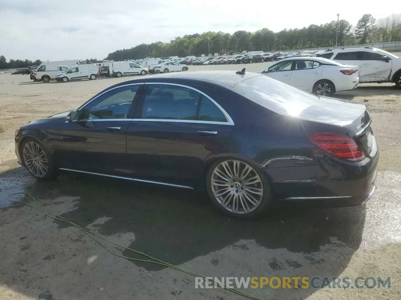 2 fotografías del automóvil dañado W1KUG8DB1LA586803 MERCEDES-BENZ S-CLASS 2020