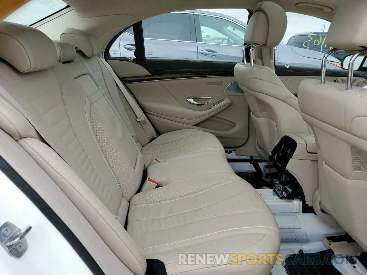10 fotografías del automóvil dañado W1KUG8DB3LA564186 MERCEDES-BENZ S-CLASS 2020