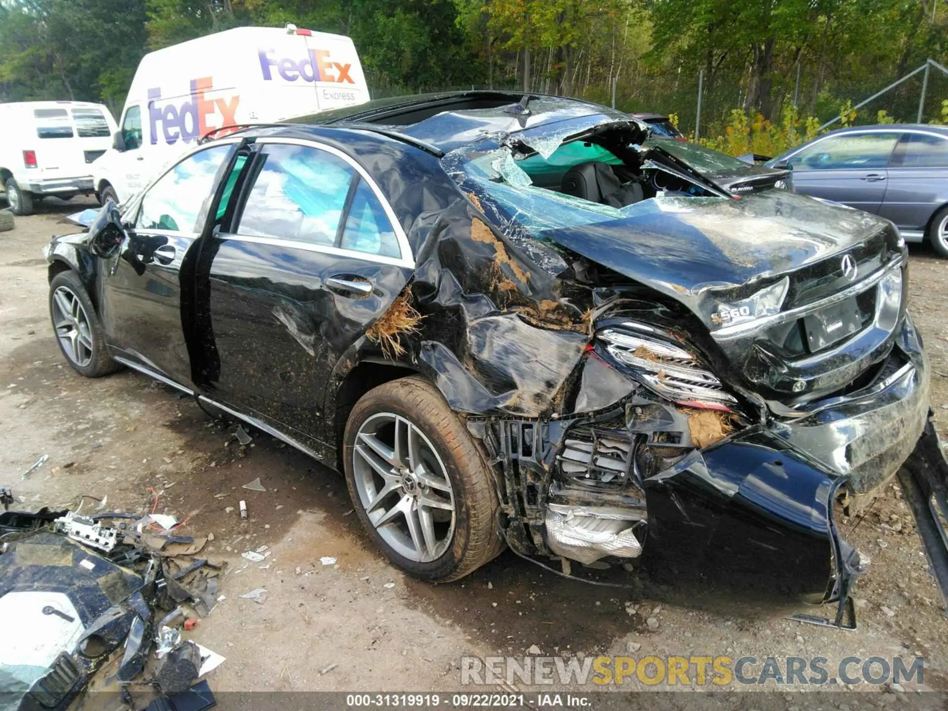 3 fotografías del automóvil dañado W1KUG8GB6LA571001 MERCEDES-BENZ S-CLASS 2020