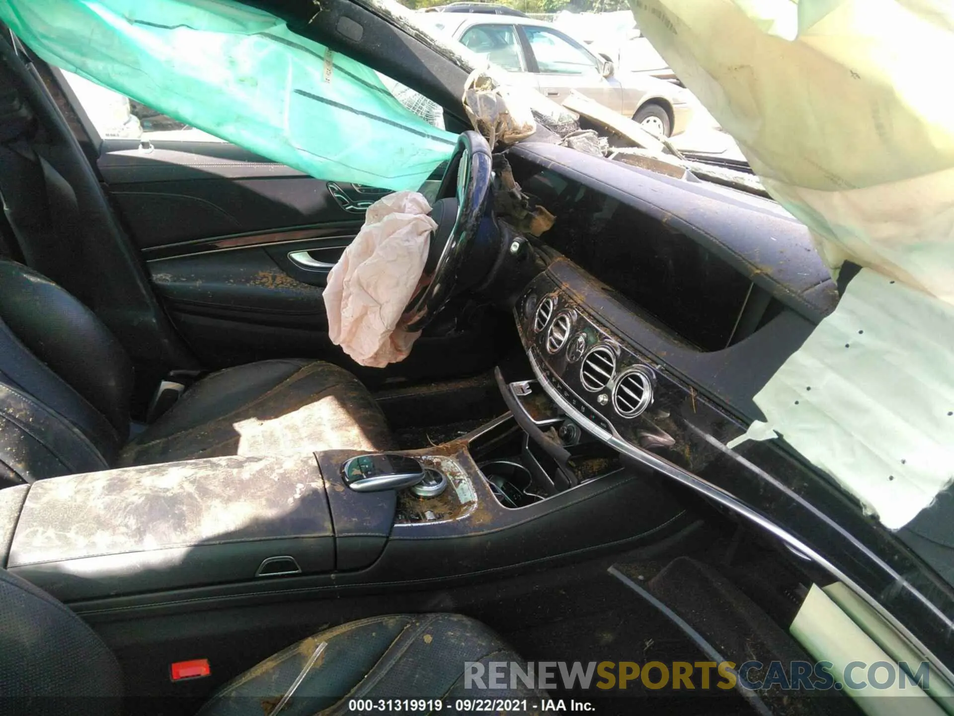 5 fotografías del automóvil dañado W1KUG8GB6LA571001 MERCEDES-BENZ S-CLASS 2020