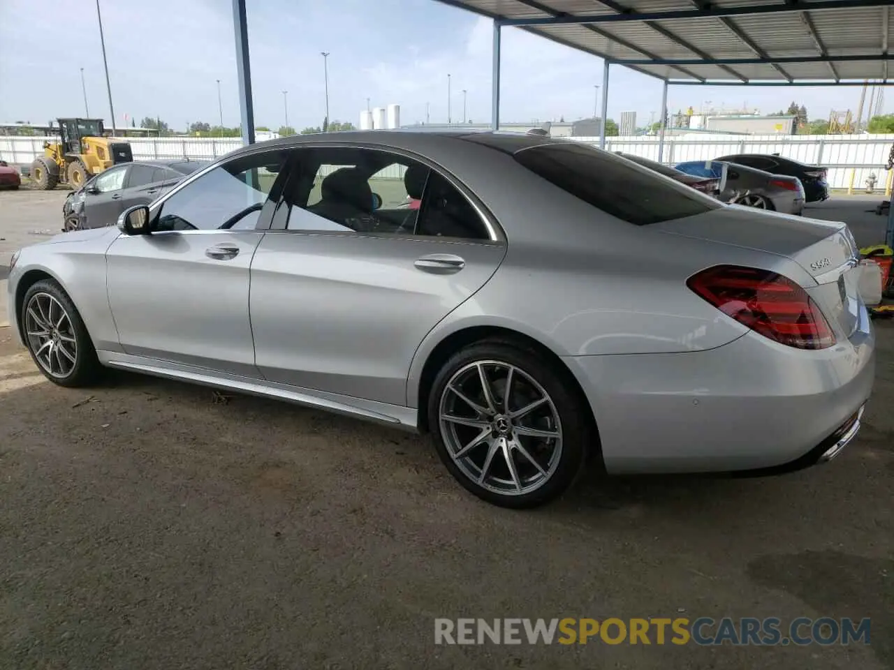 2 fotografías del automóvil dañado WDDUG8DB0LA519190 MERCEDES-BENZ S-CLASS 2020