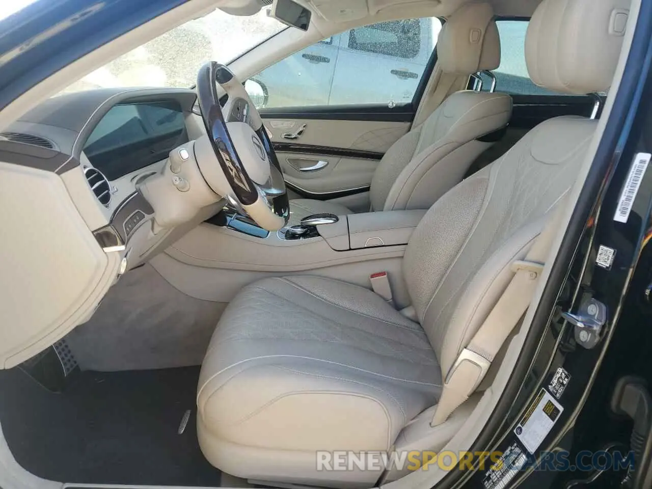 7 fotografías del automóvil dañado WDDUG8DB7LA523768 MERCEDES-BENZ S-CLASS 2020