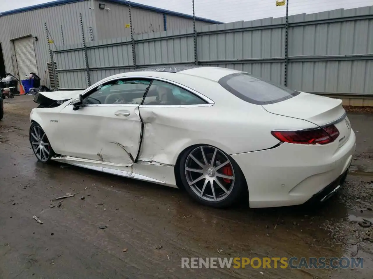 2 fotografías del automóvil dañado WDDXJ8JB2LA041003 MERCEDES-BENZ S-CLASS 2020