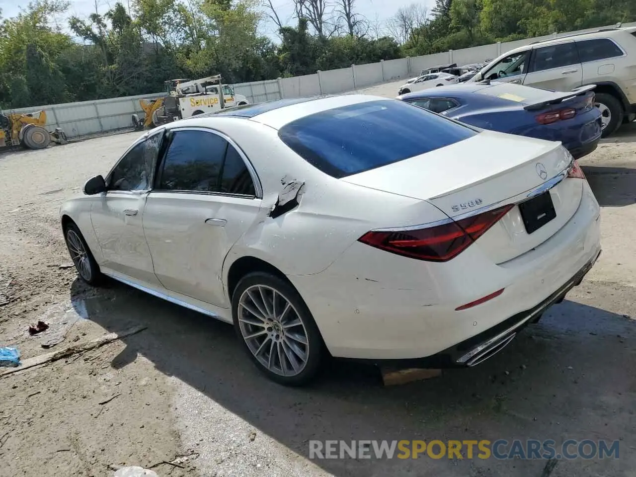 2 fotografías del automóvil dañado W1K6G6DB0NA163436 MERCEDES-BENZ S-CLASS 2022