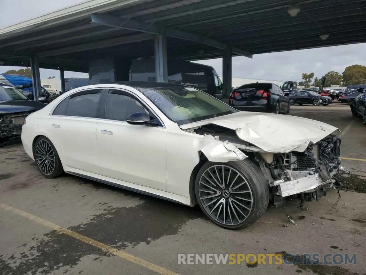 4 fotografías del automóvil dañado W1K6G6DB3NA165858 MERCEDES-BENZ S-CLASS 2022