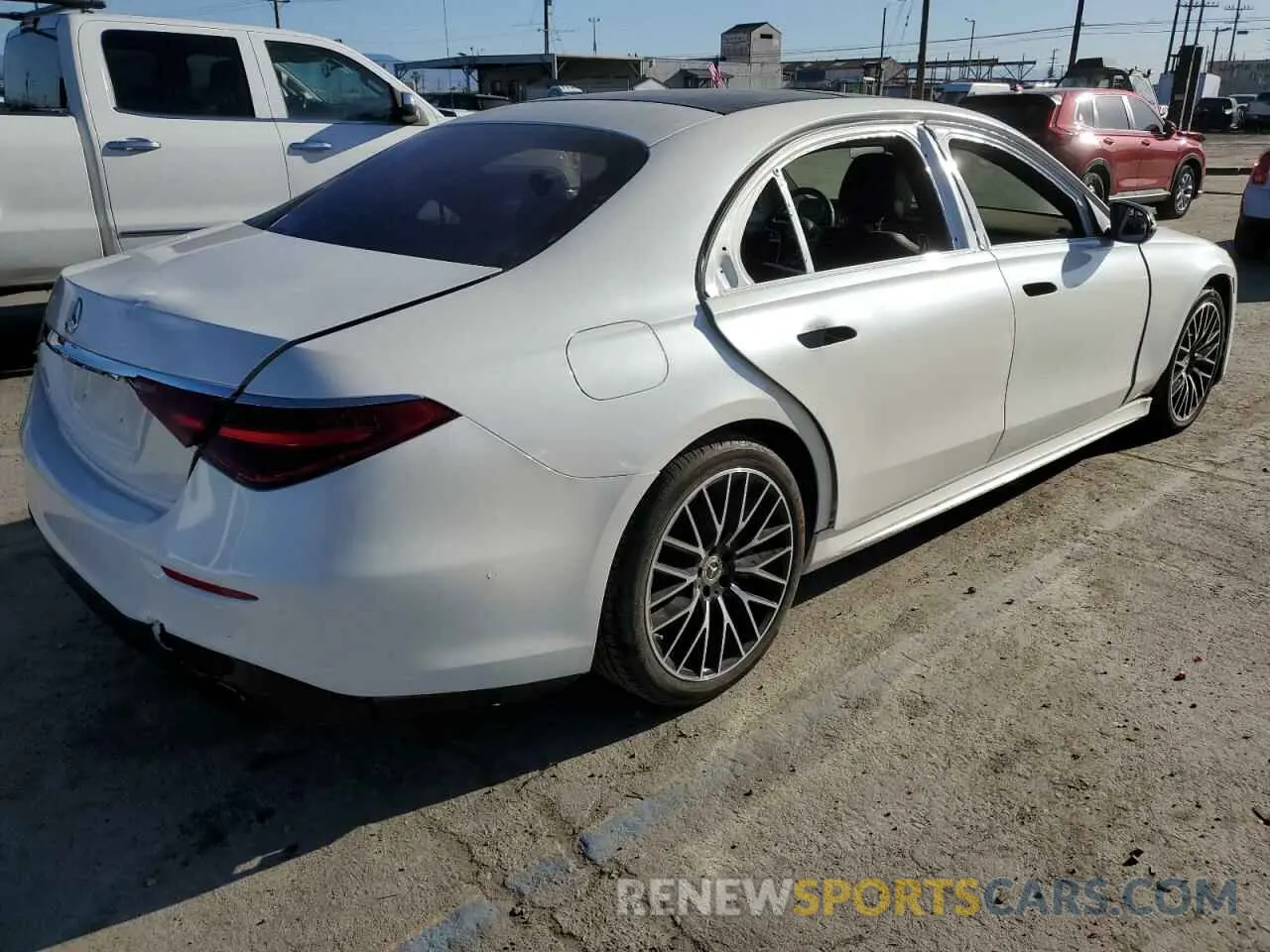 3 fotografías del automóvil dañado W1K6G7GB3NA100008 MERCEDES-BENZ S-CLASS 2022