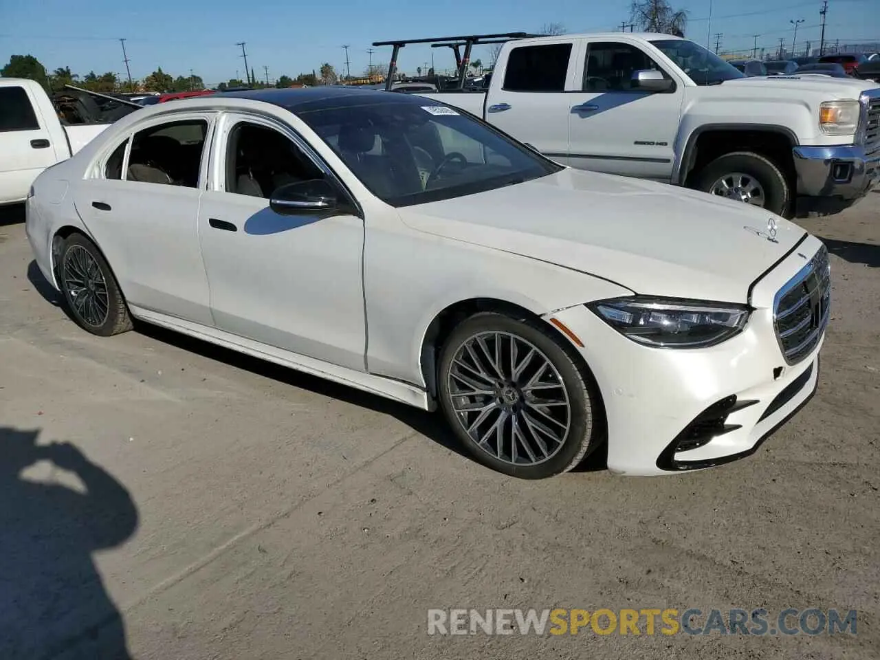 4 fotografías del automóvil dañado W1K6G7GB3NA100008 MERCEDES-BENZ S-CLASS 2022