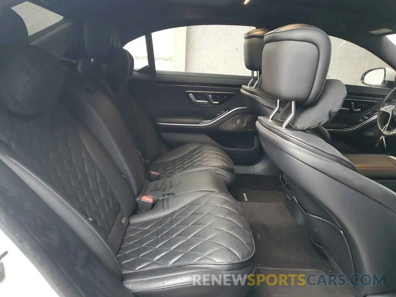 10 fotografías del automóvil dañado W1K6G7GB8NA106385 MERCEDES-BENZ S-CLASS 2022
