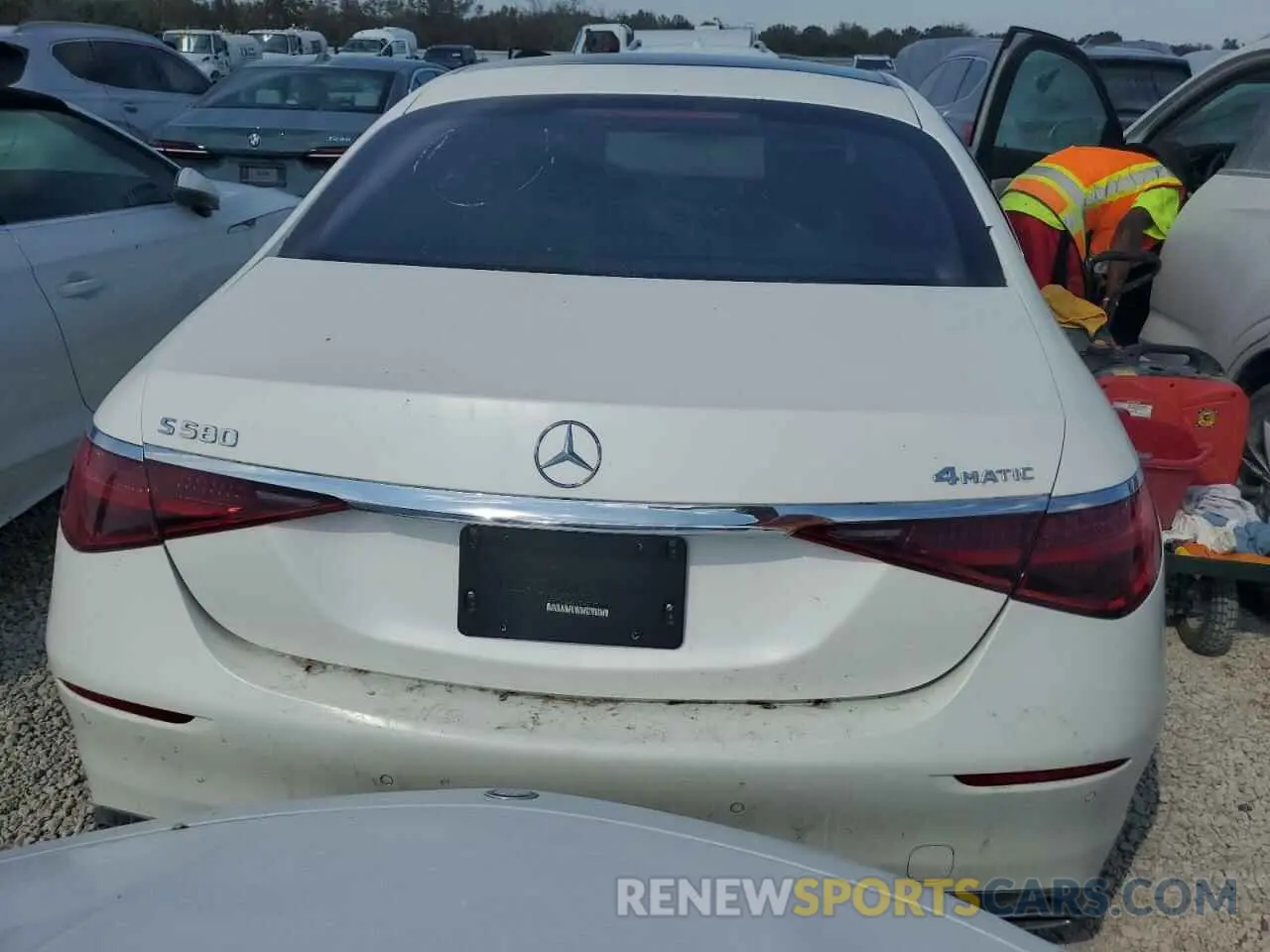 6 fotografías del automóvil dañado W1K6G7GBXNA105190 MERCEDES-BENZ S-CLASS 2022