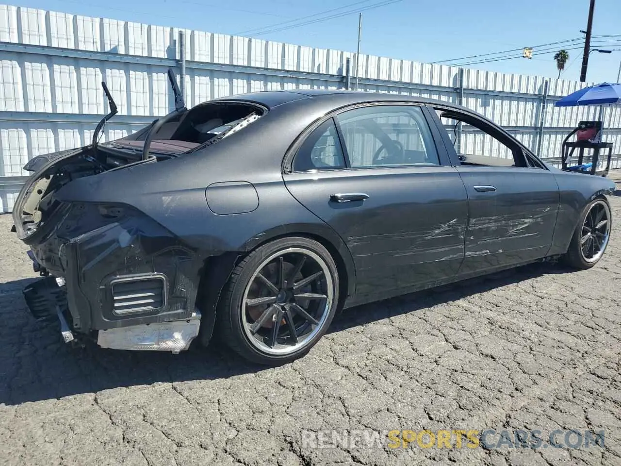 3 fotografías del automóvil dañado W1K6G6DB3PA208940 MERCEDES-BENZ S-CLASS 2023