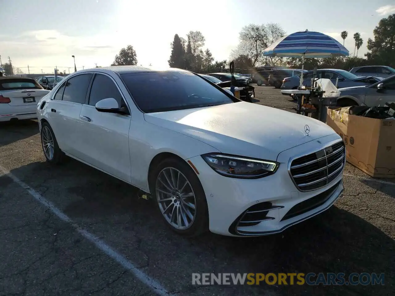 4 fotografías del automóvil dañado W1K6G6DB3PA210705 MERCEDES-BENZ S-CLASS 2023