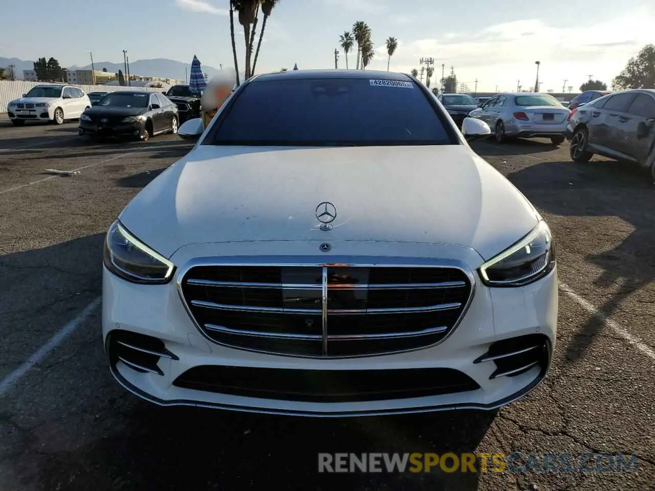 5 fotografías del automóvil dañado W1K6G6DB3PA210705 MERCEDES-BENZ S-CLASS 2023