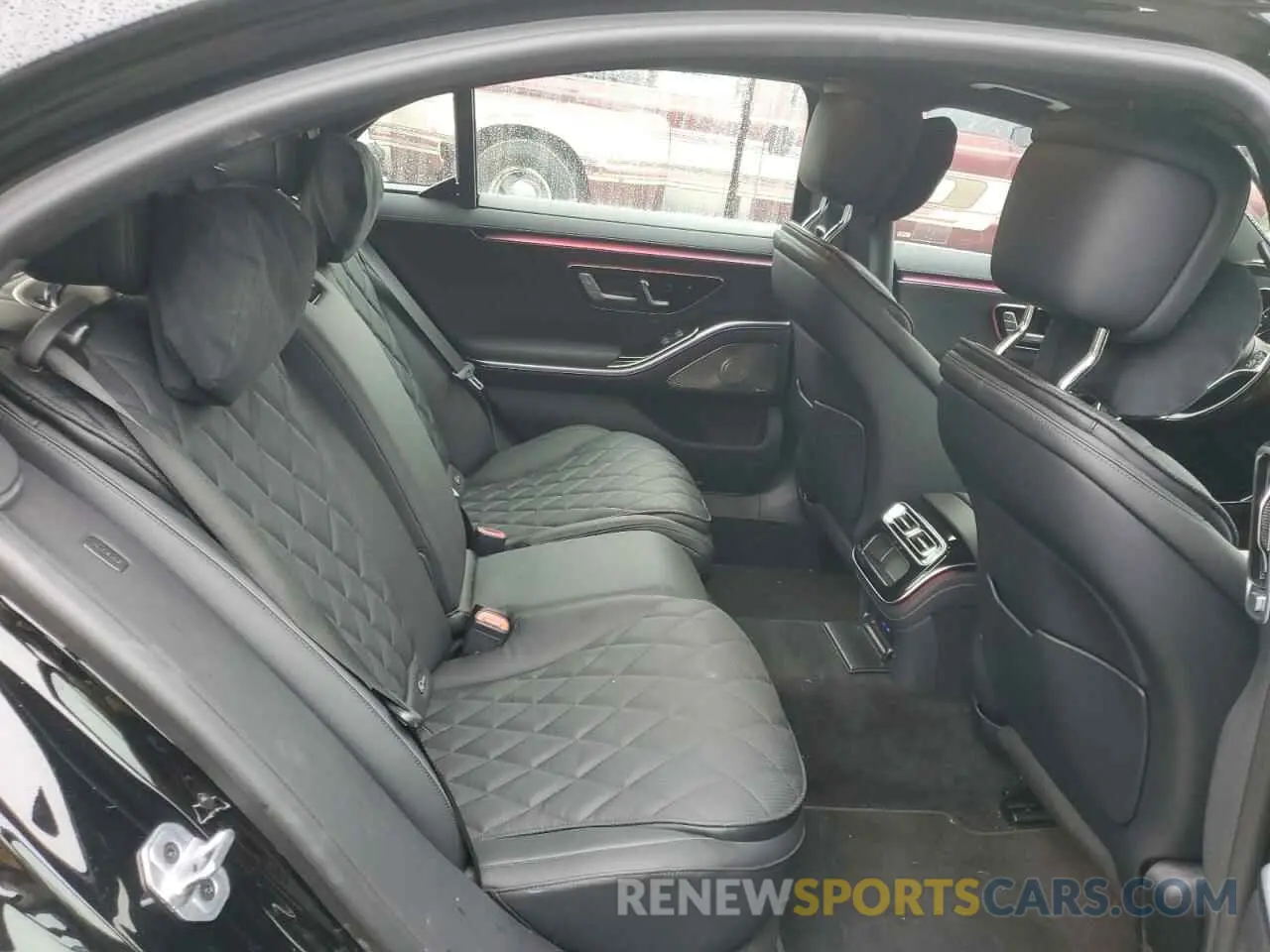 10 fotografías del automóvil dañado W1K6G7GB6RA275360 MERCEDES-BENZ S-CLASS 2024
