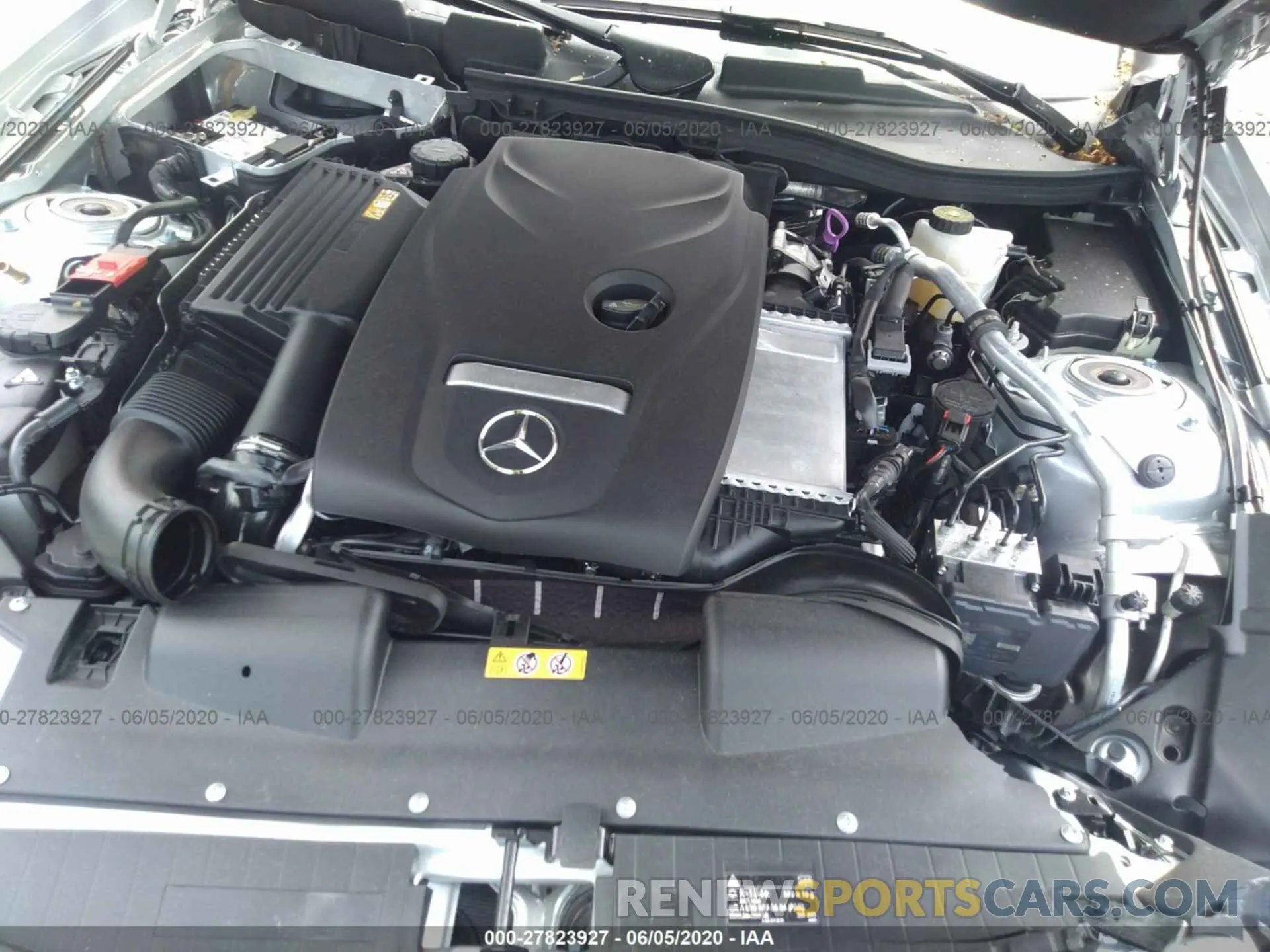 10 fotografías del automóvil dañado W1KPK3JA4LF169706 MERCEDES-BENZ SLC 2020