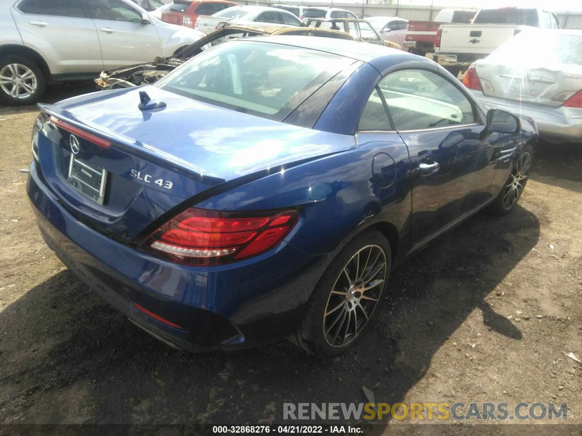 4 fotografías del automóvil dañado W1KPK6GA2LF170913 MERCEDES-BENZ SLC 2020