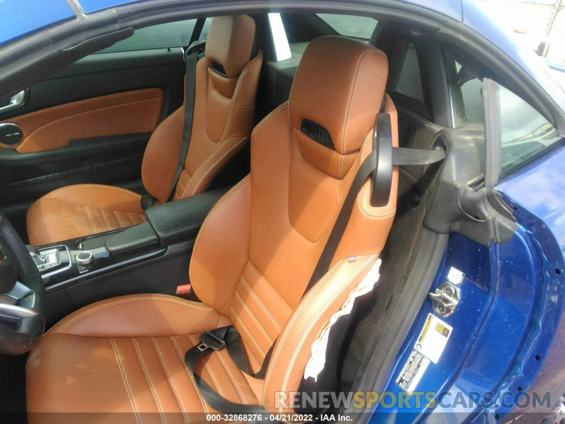8 fotografías del automóvil dañado W1KPK6GA2LF170913 MERCEDES-BENZ SLC 2020
