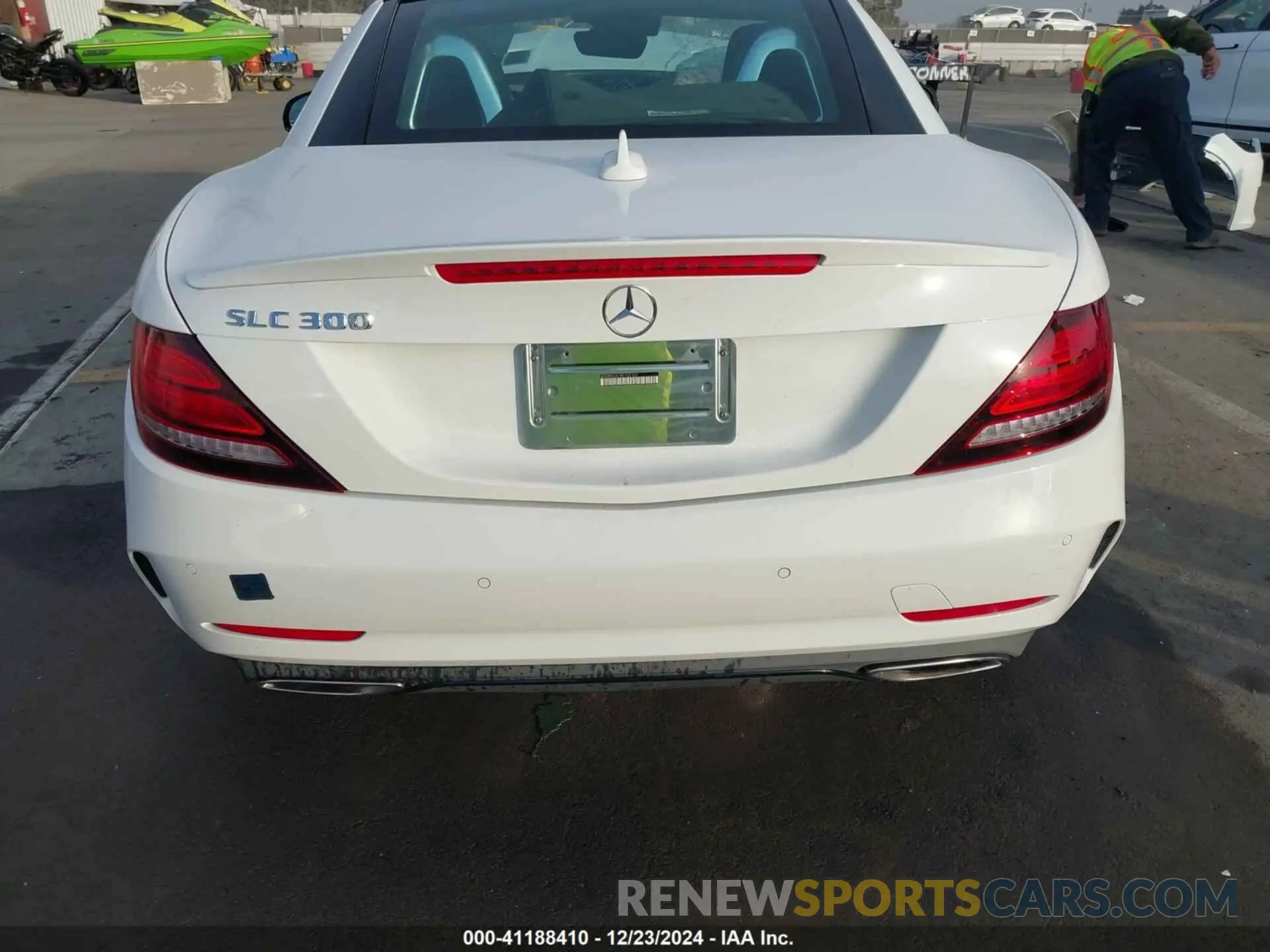 16 fotografías del automóvil dañado WDDPK3JA1KF157107 MERCEDES-BENZ SLC 300 2019