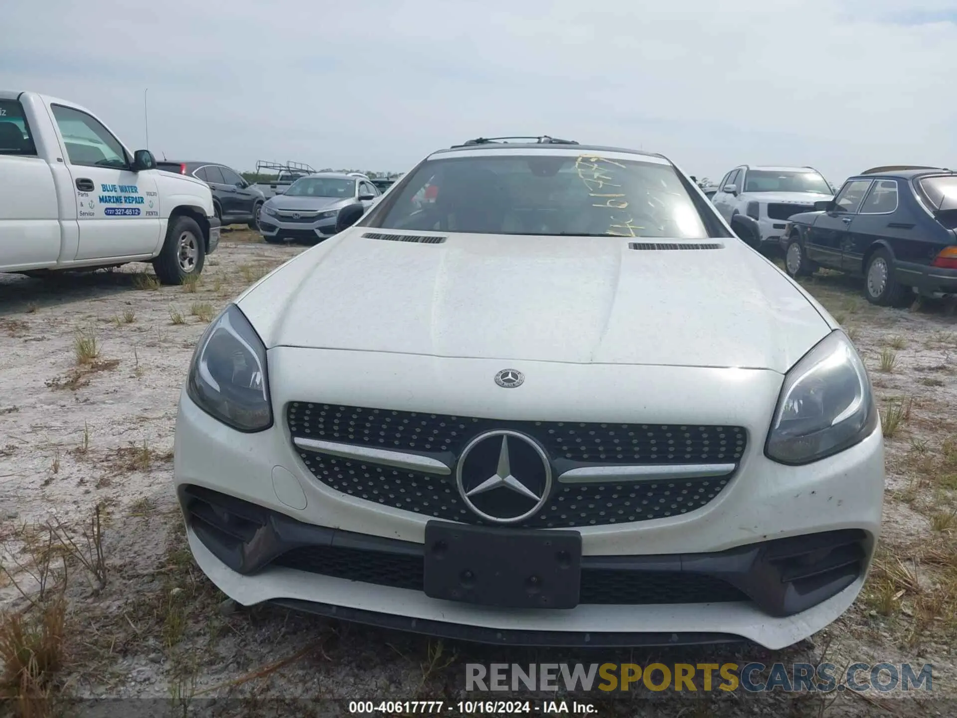 11 fotografías del automóvil dañado WDDPK3JA2KF161117 MERCEDES-BENZ SLC 300 2019