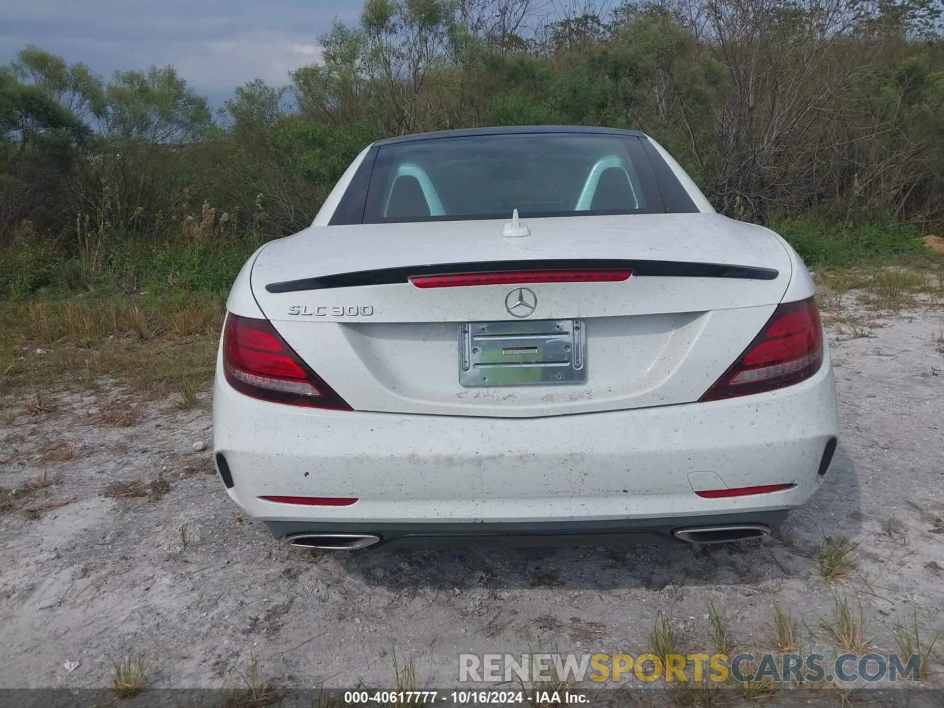 15 fotografías del automóvil dañado WDDPK3JA2KF161117 MERCEDES-BENZ SLC 300 2019