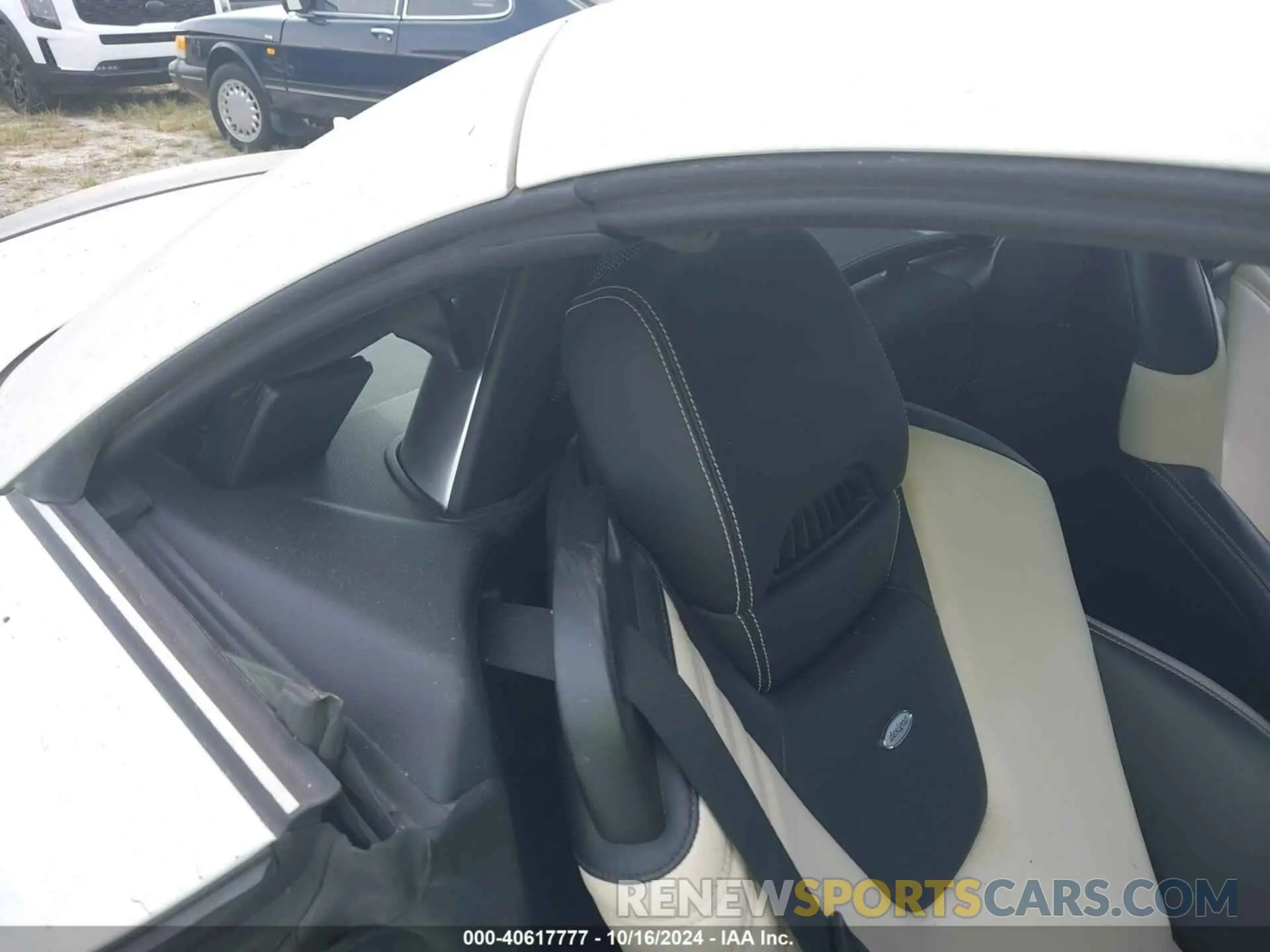 8 fotografías del automóvil dañado WDDPK3JA2KF161117 MERCEDES-BENZ SLC 300 2019