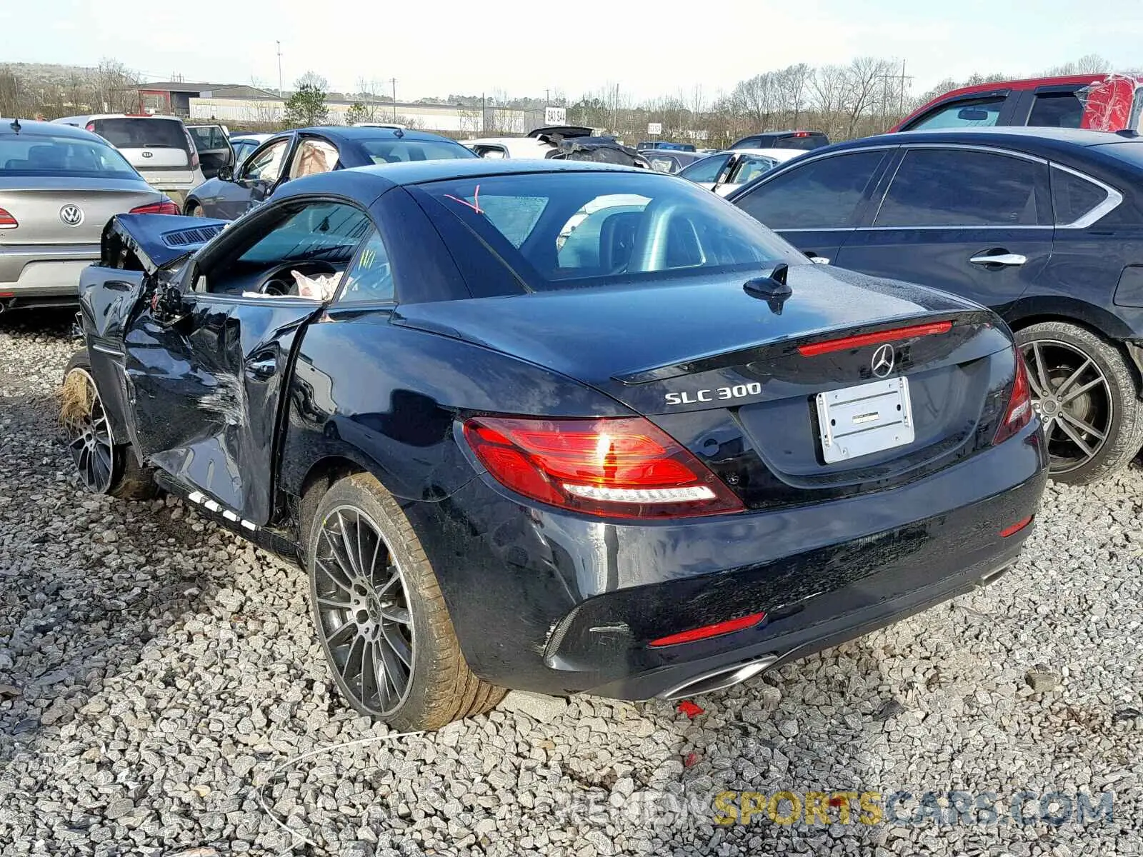 3 fotografías del automóvil dañado WDDPK3JA4KF159319 MERCEDES-BENZ SLC 300 2019