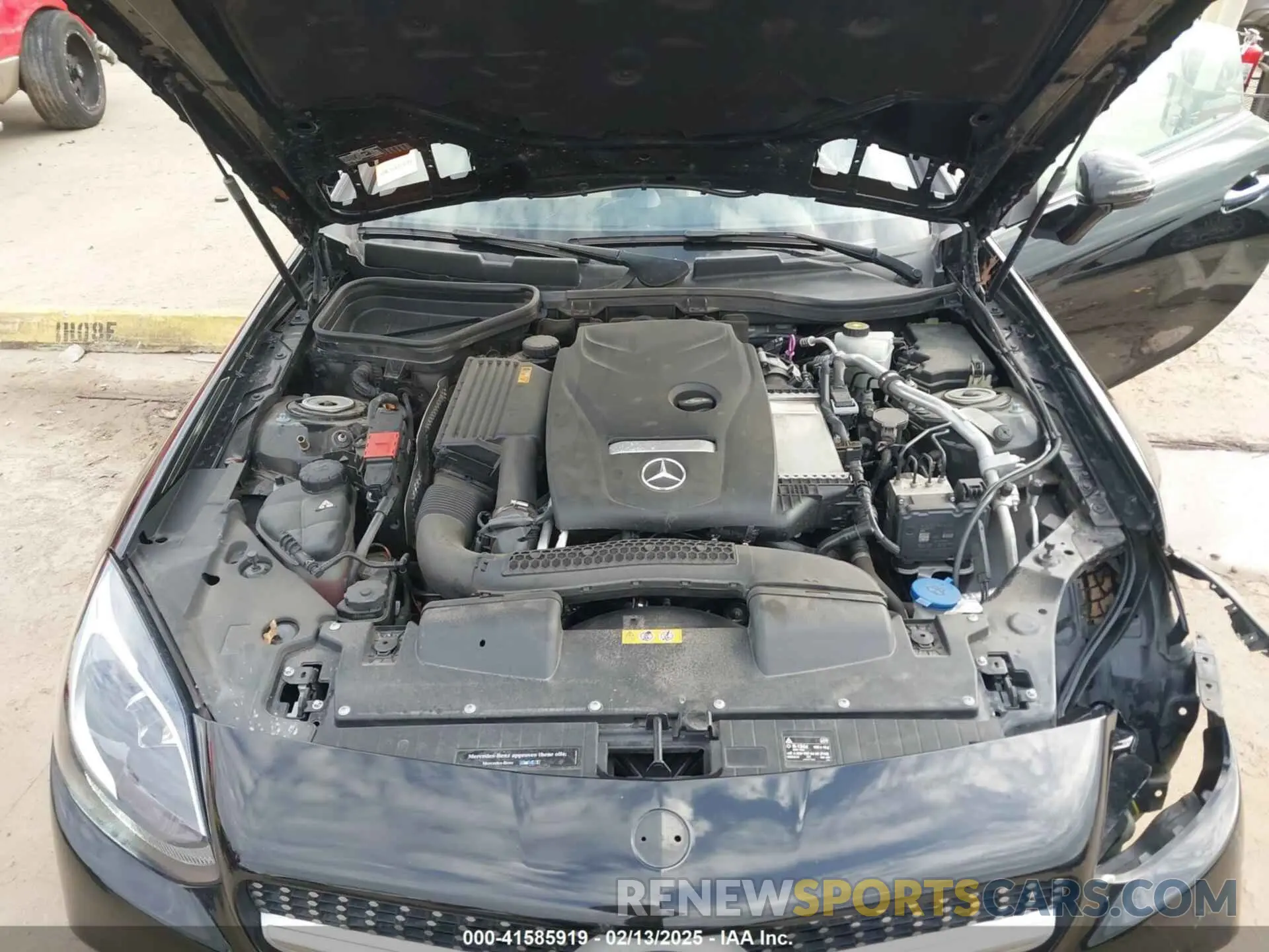 10 fotografías del automóvil dañado WDDPK3JA4KF159823 MERCEDES-BENZ SLC 300 2019