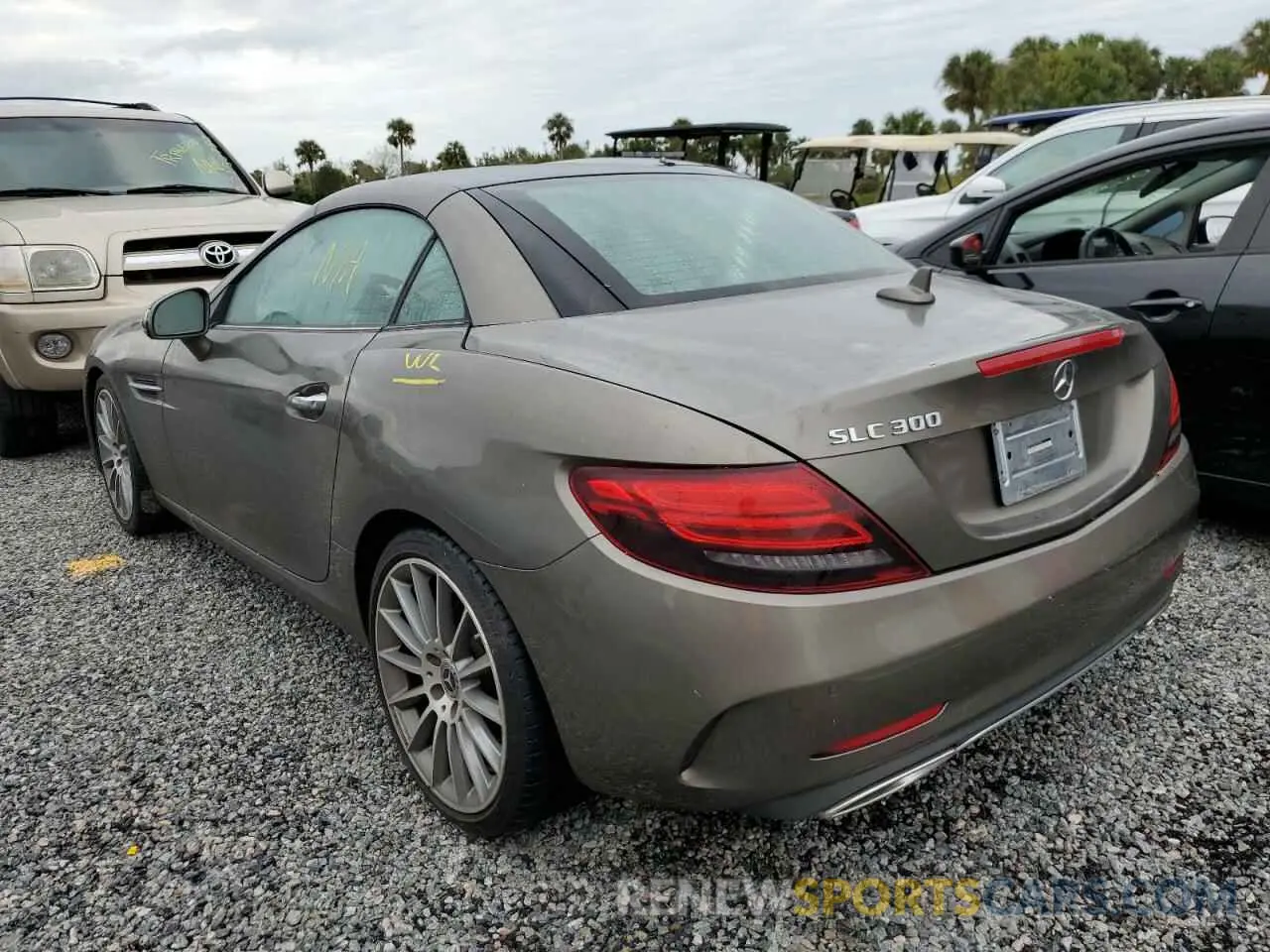 3 fotografías del automóvil dañado WDDPK3JA2KF165829 MERCEDES-BENZ SLC-CLASS 2019